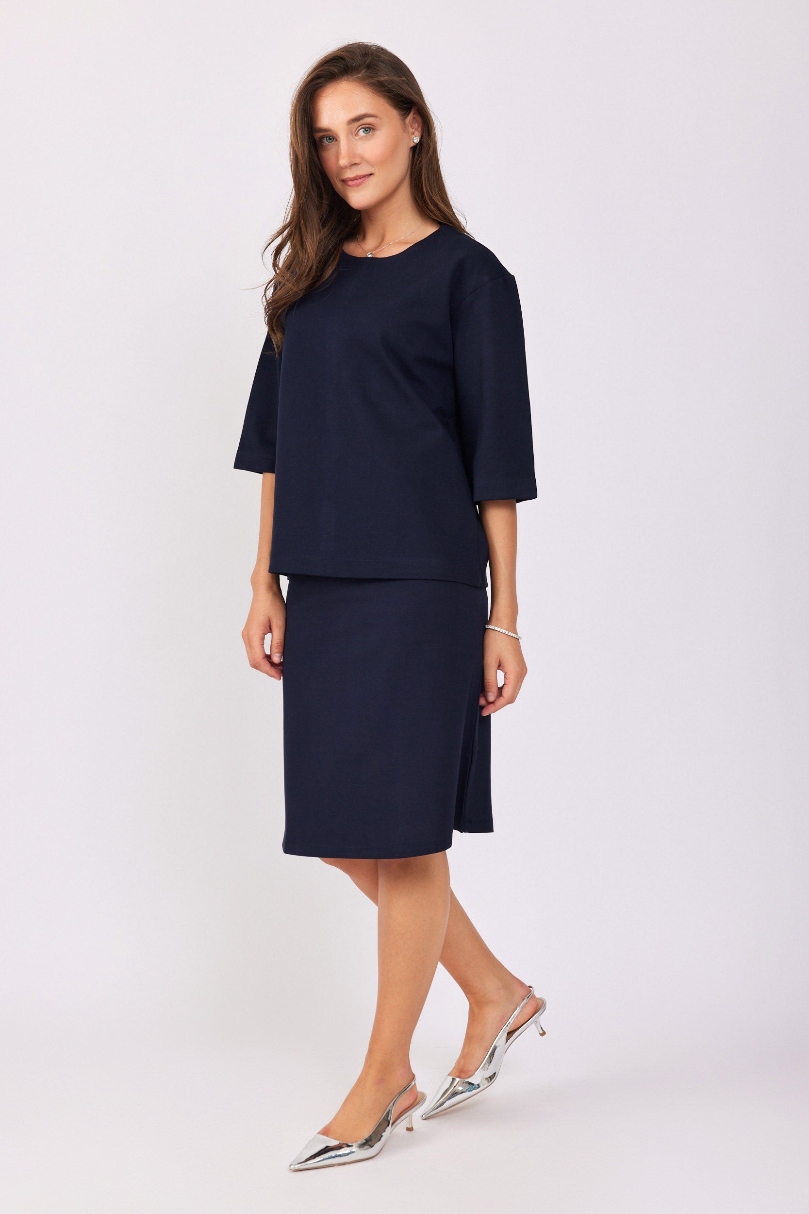 חצאית ג'רסי קצרה