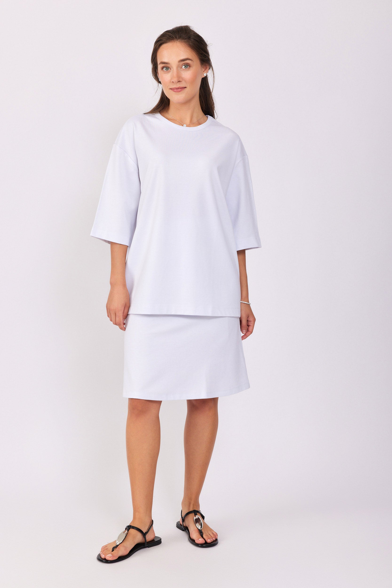 חצאית ג'רסי קצרה