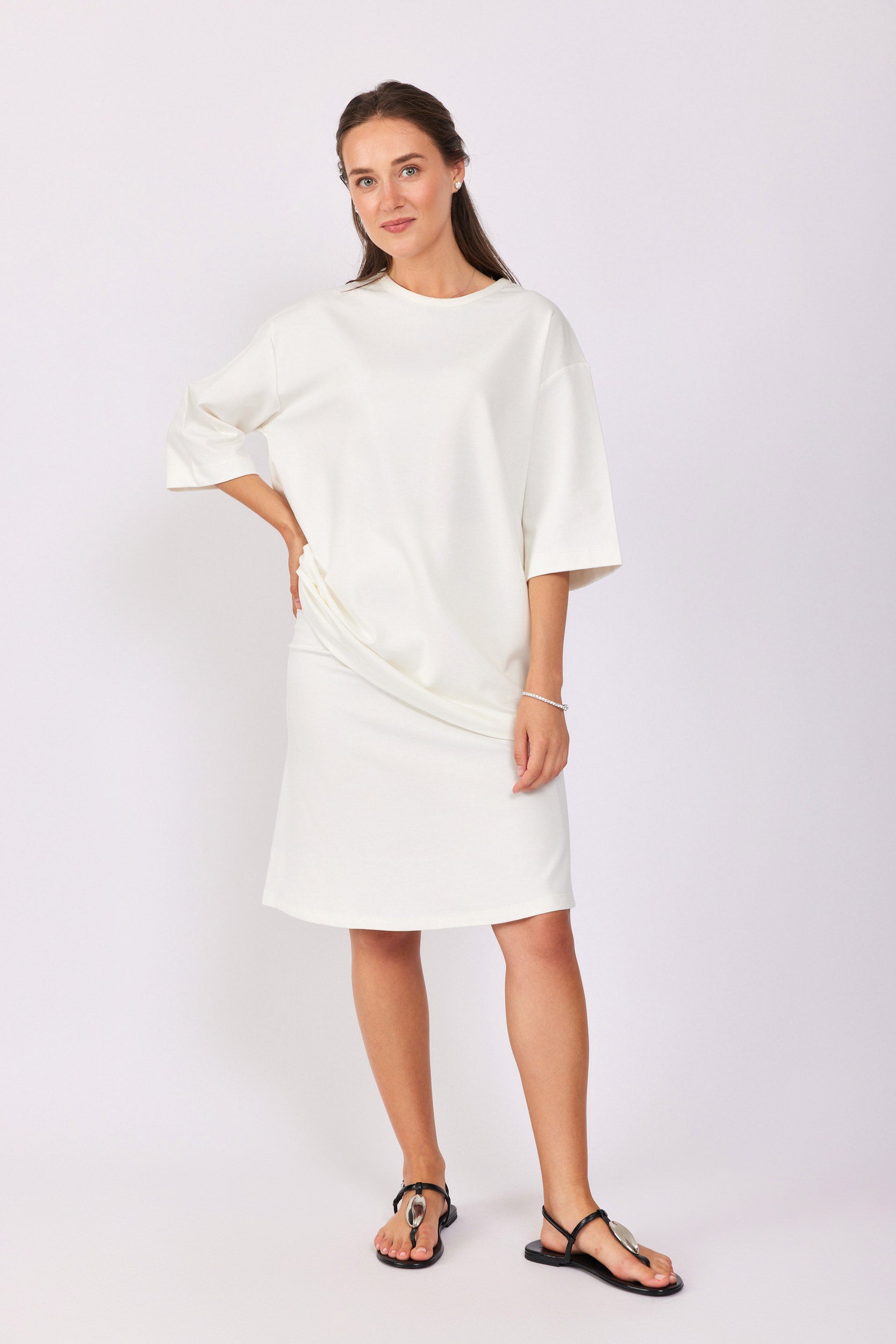 חצאית ג'רסי קצרה