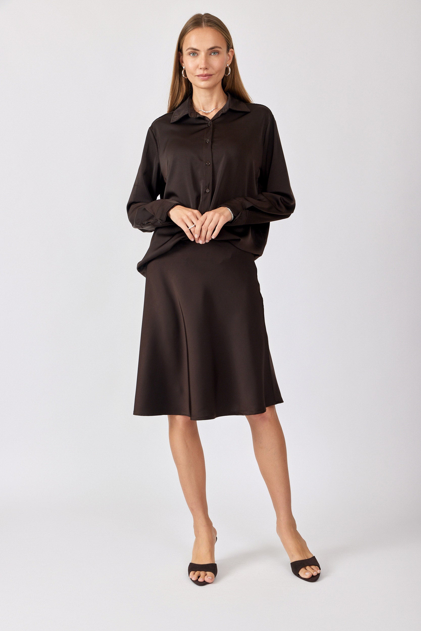 חצאית סאטן קצרה Dark Shades