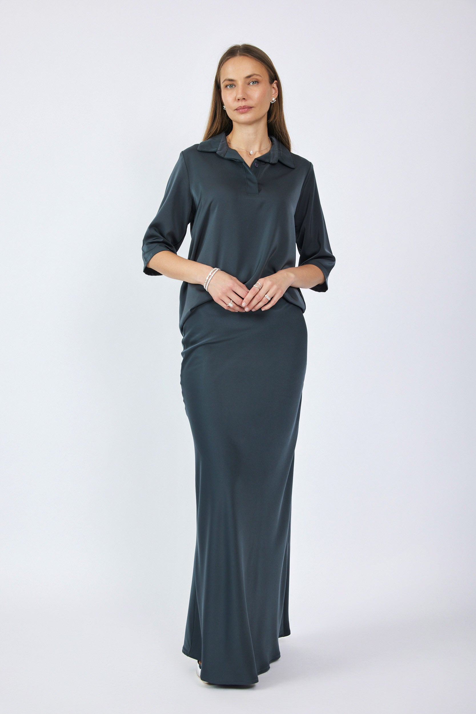 חולצת פולו סאטן שרוול 3/4