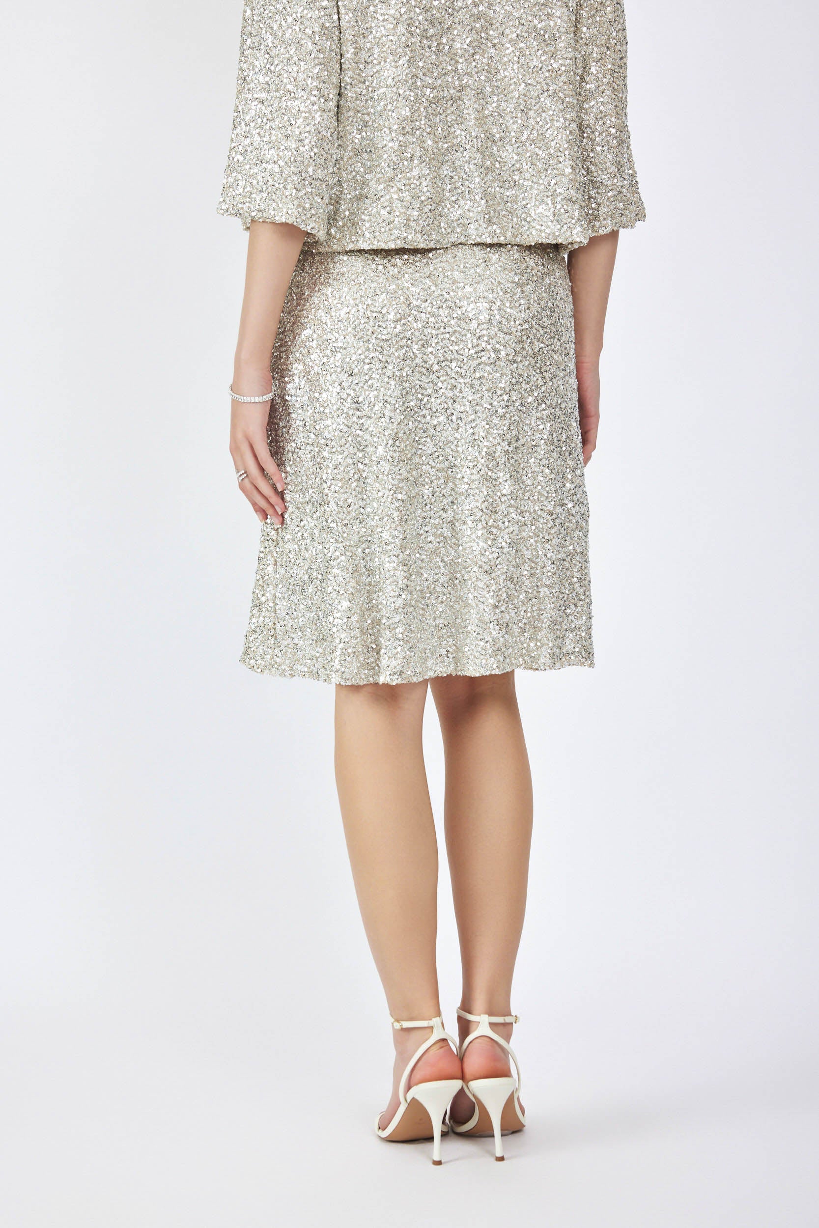 חצאית פייטים SHORT