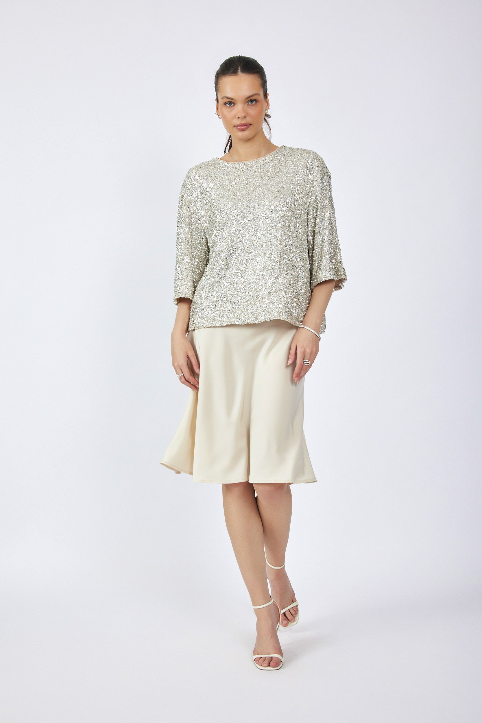 חולצת פייטים