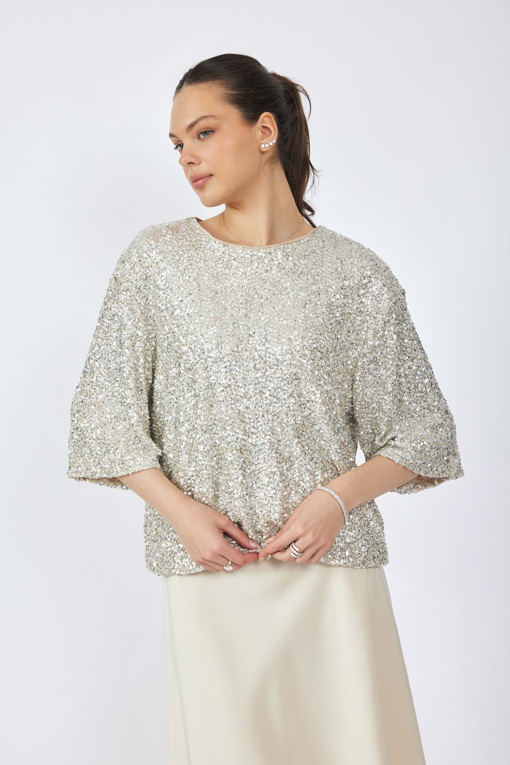 חולצת פייטים