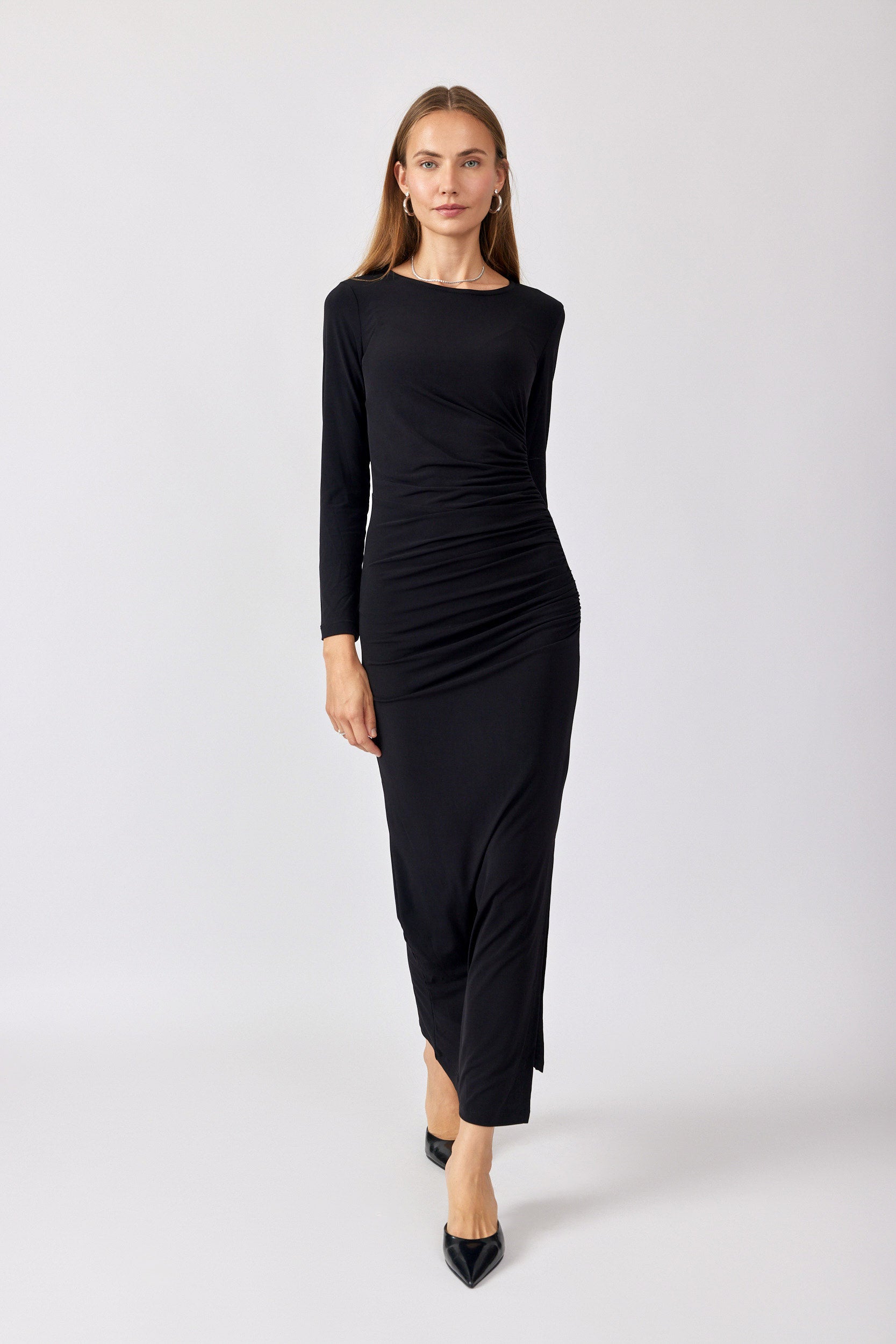 שמלת ניקי כיווצים