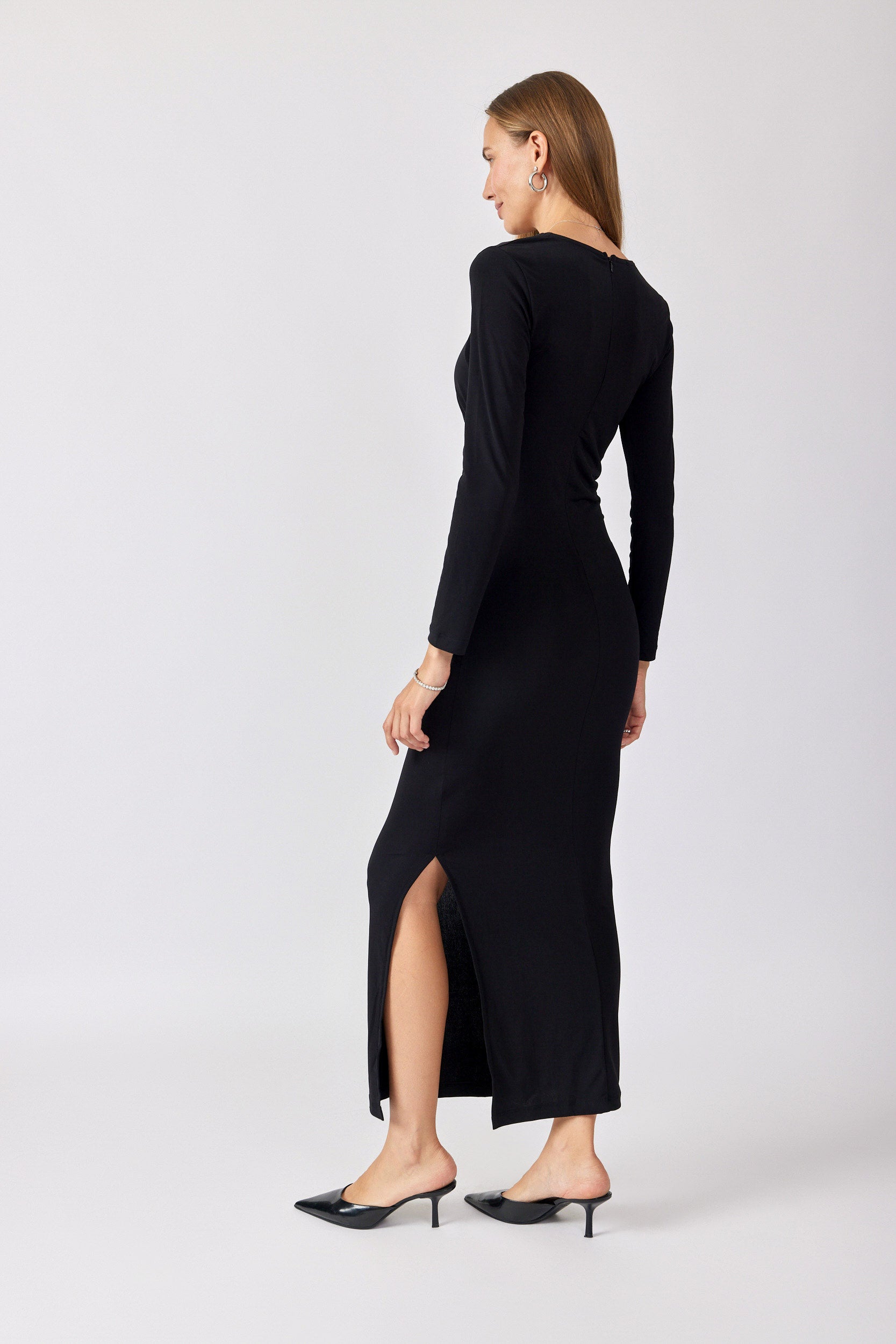 שמלת ניקי כיווצים