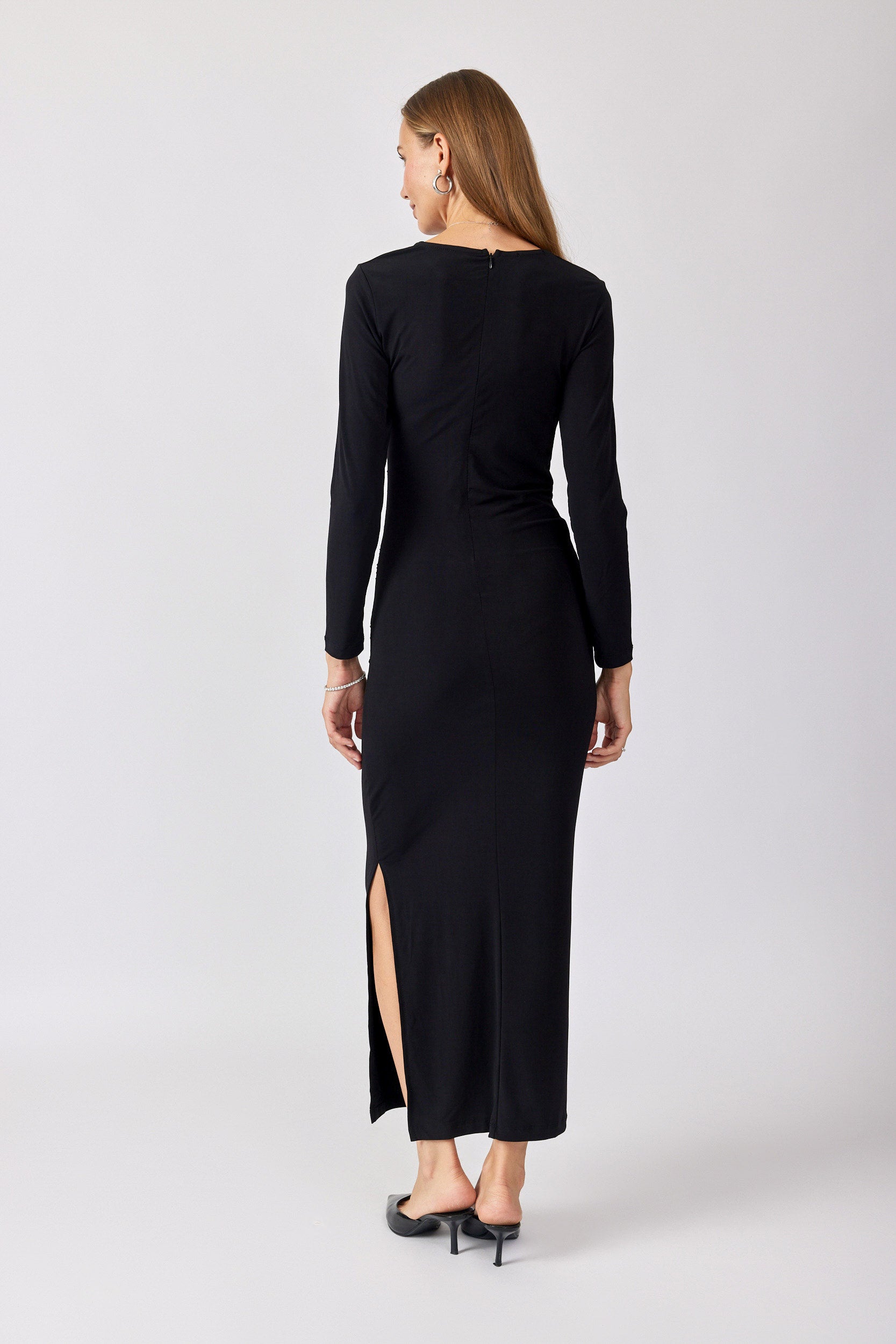 שמלת ניקי כיווצים