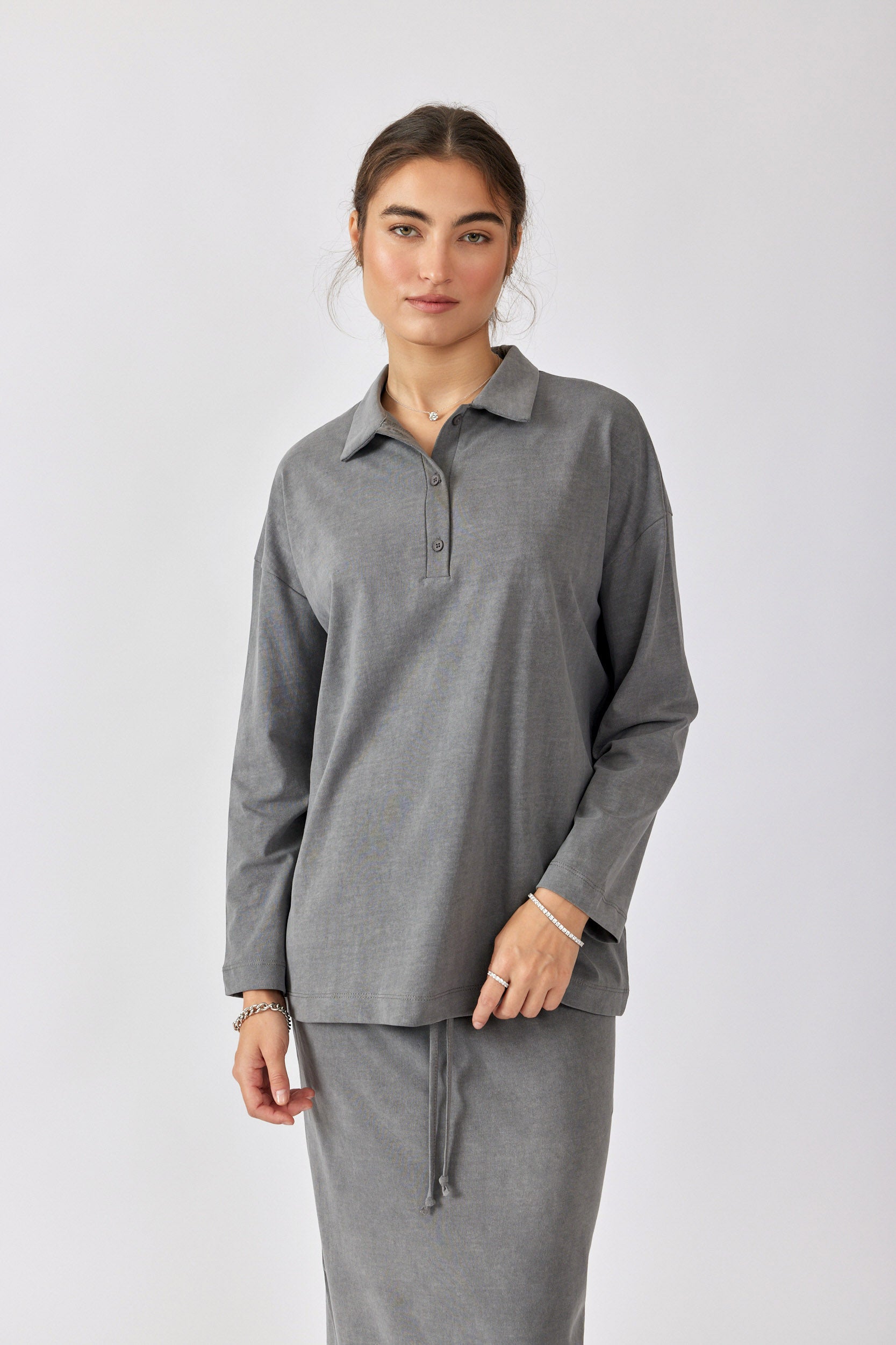 חולצת פולו פיגמנט שרוול ארוך