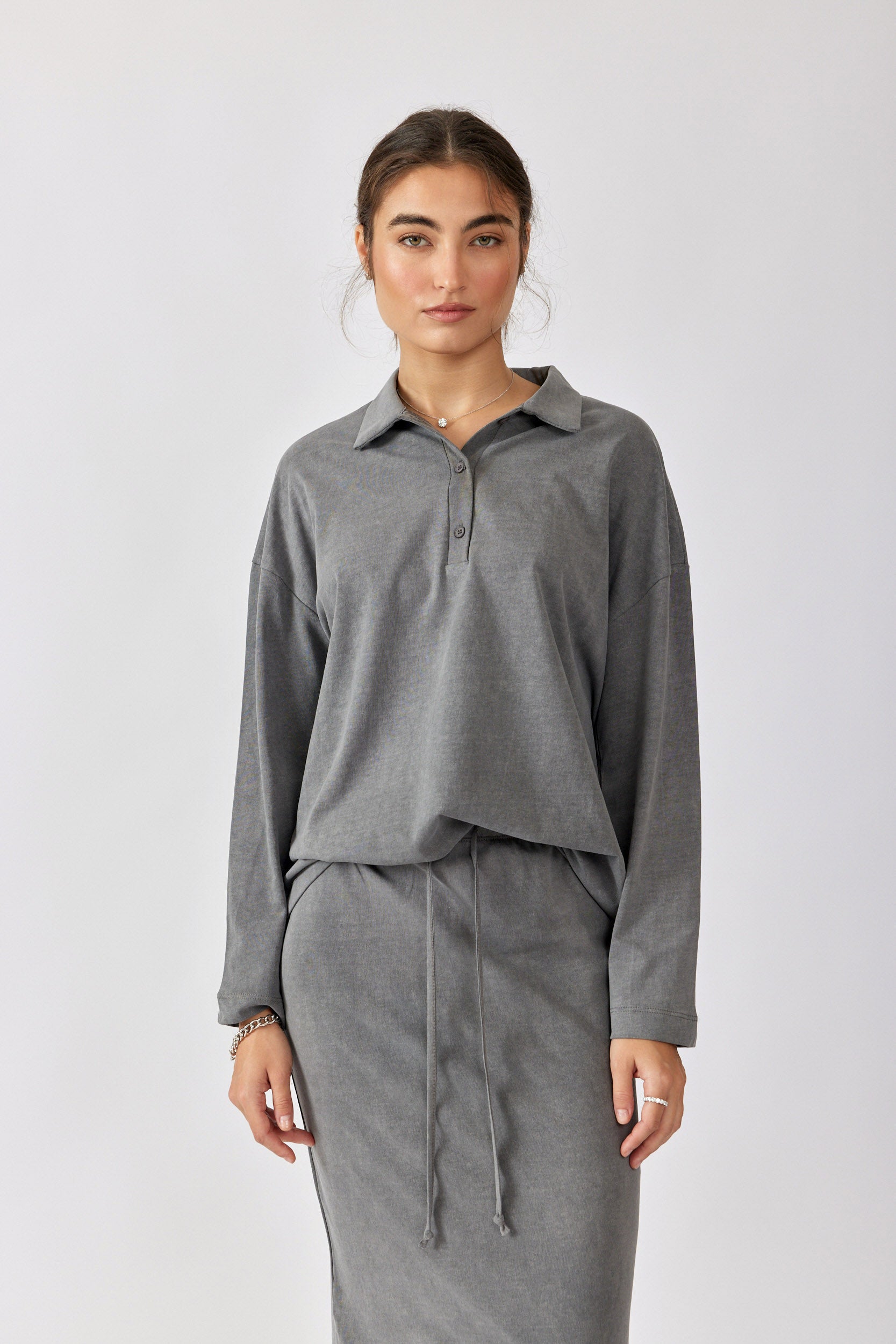 חולצת פולו פיגמנט שרוול ארוך