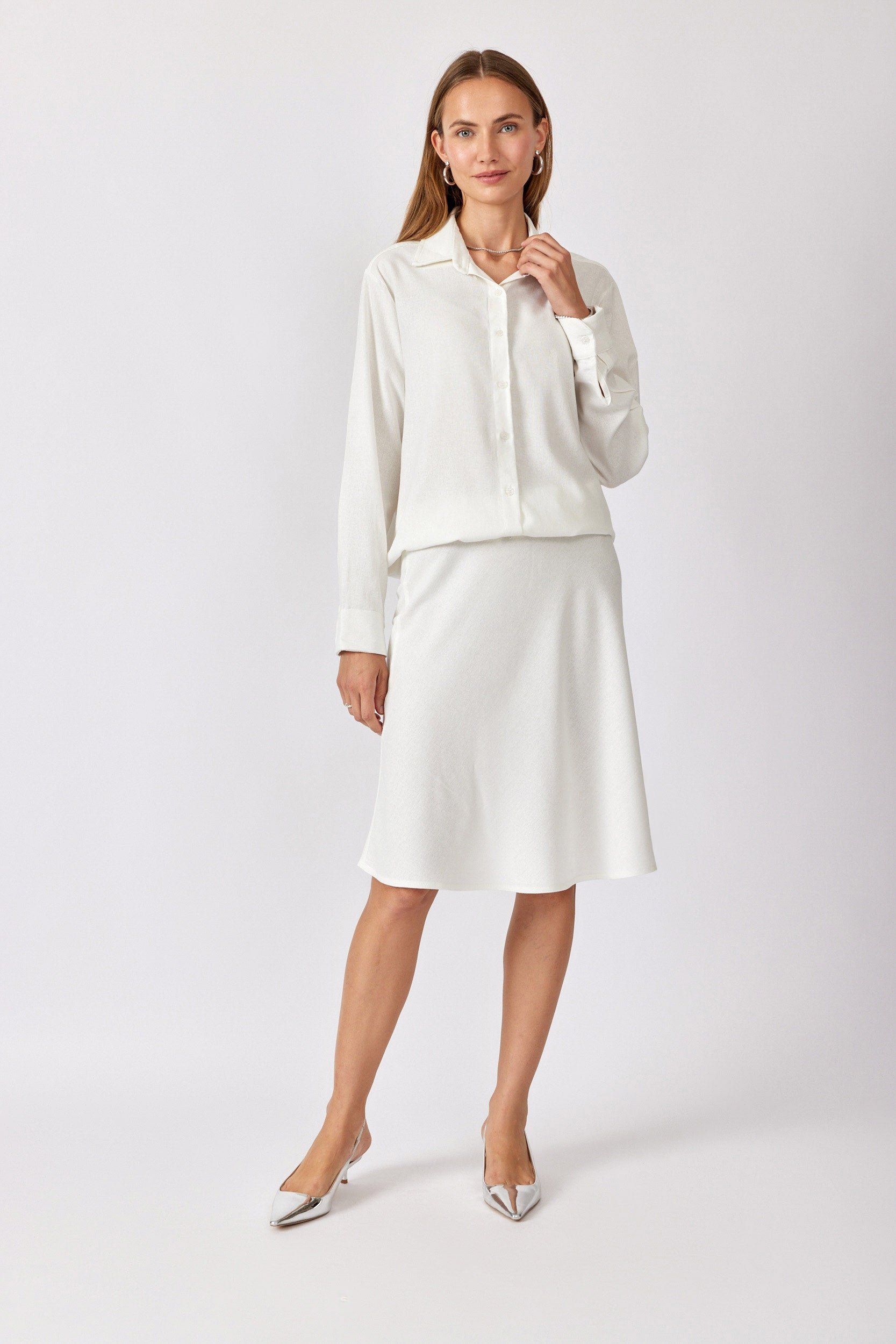 חולצת פשתן כפתורים