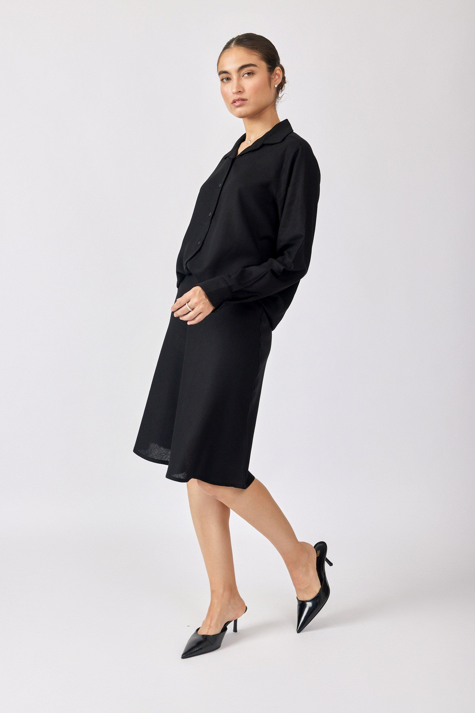 חולצת פשתן כפתורים