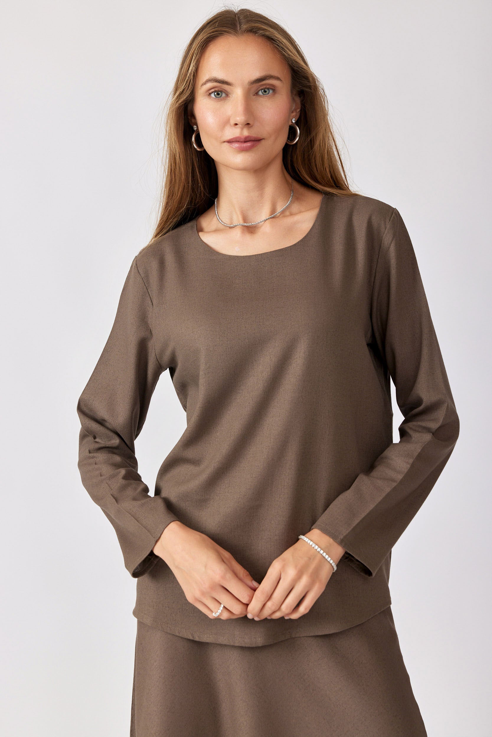 חולצת פשתן ניקי