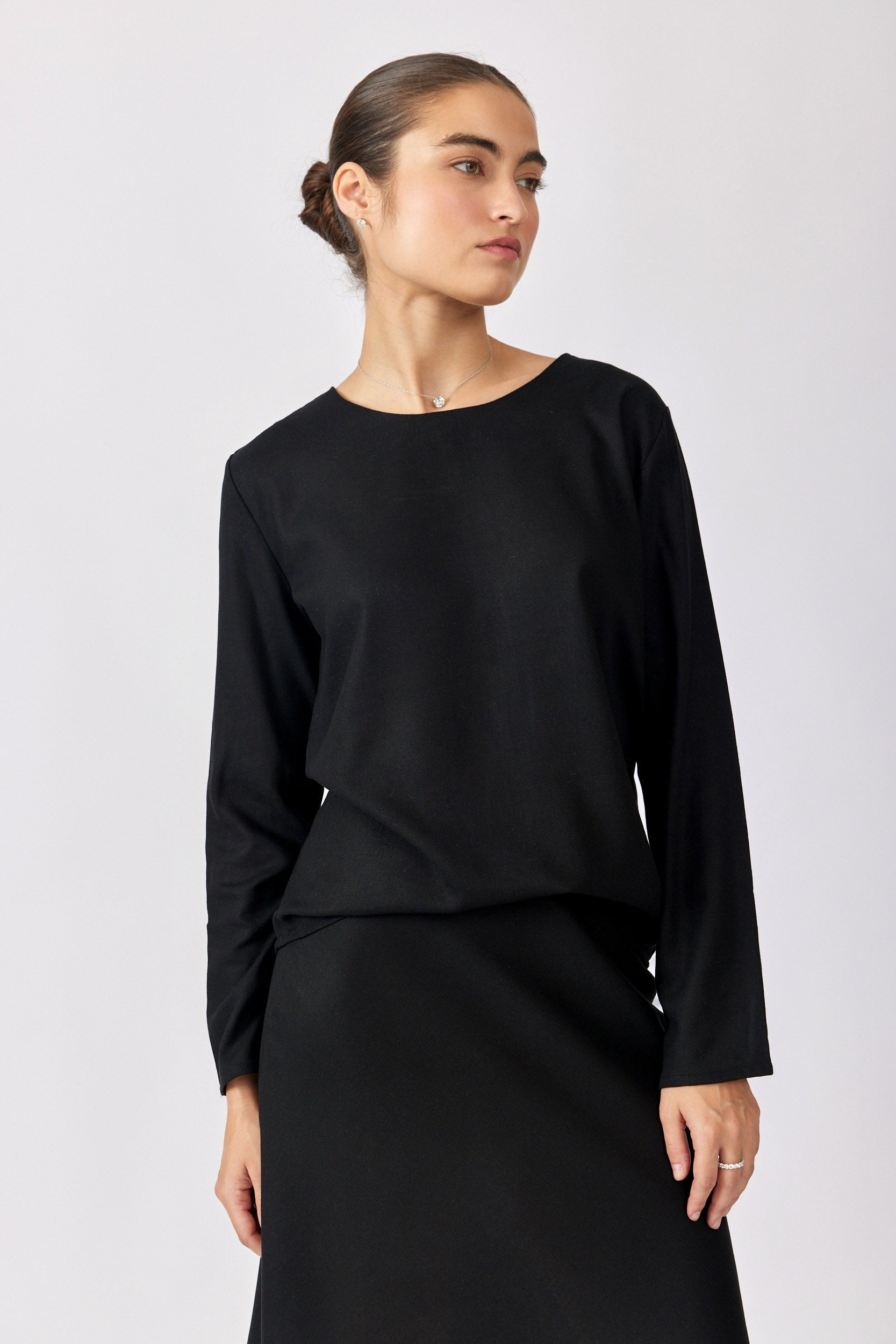 חולצת פשתן ניקי