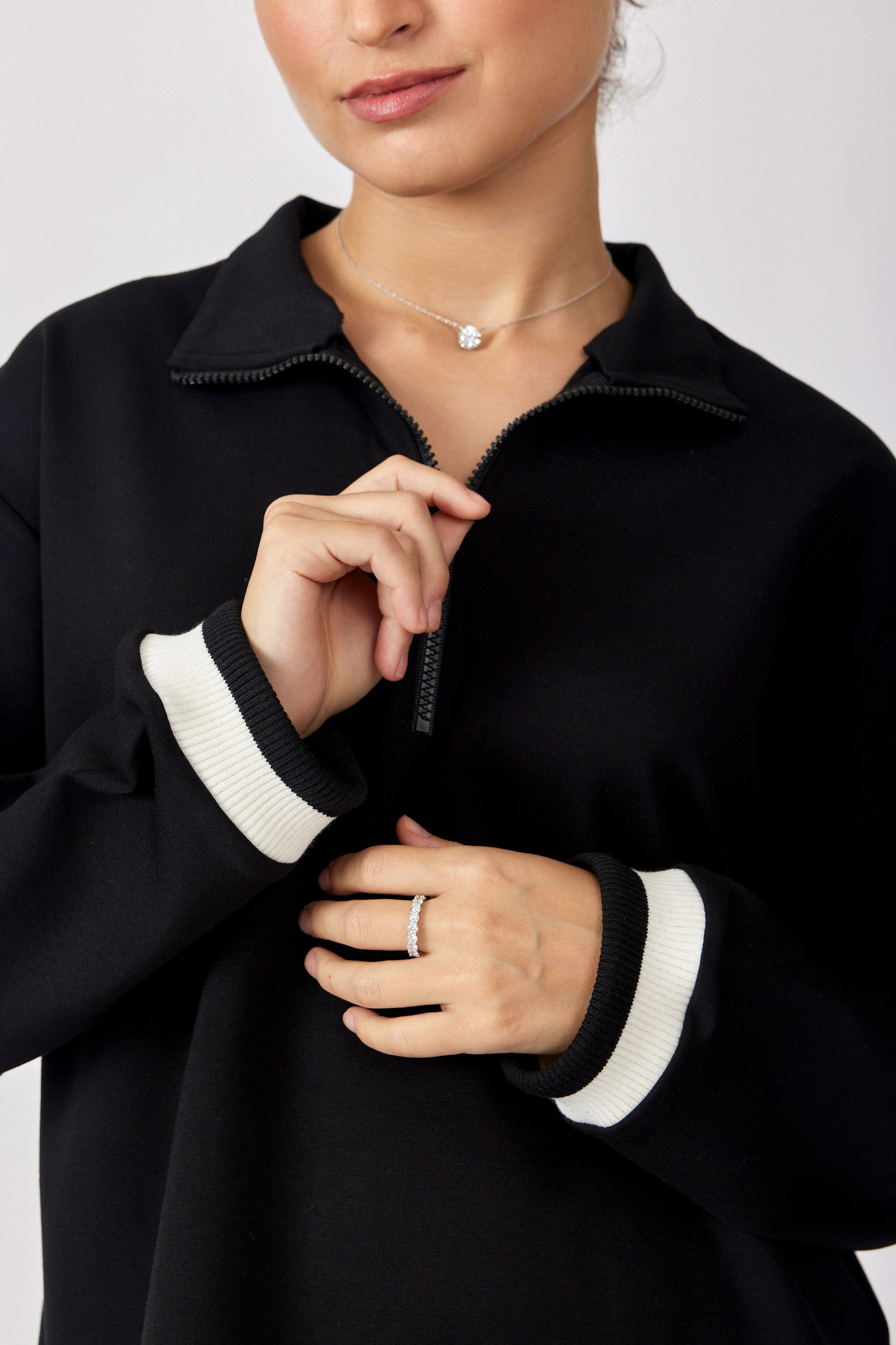 חולצת רוכסן ג'רסי שרוול ארוך