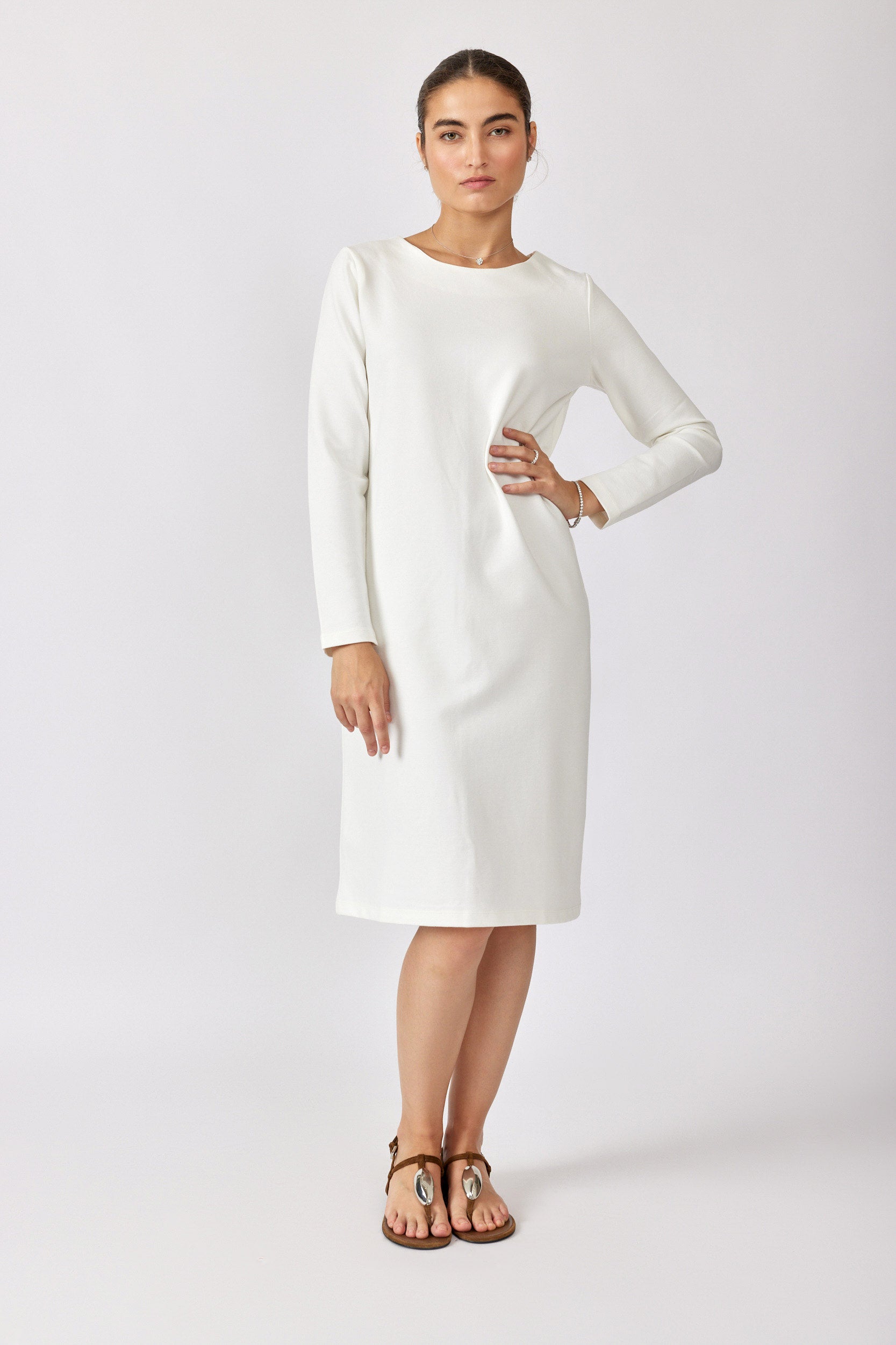 שמלת ג'רסי קלאסית קצרה