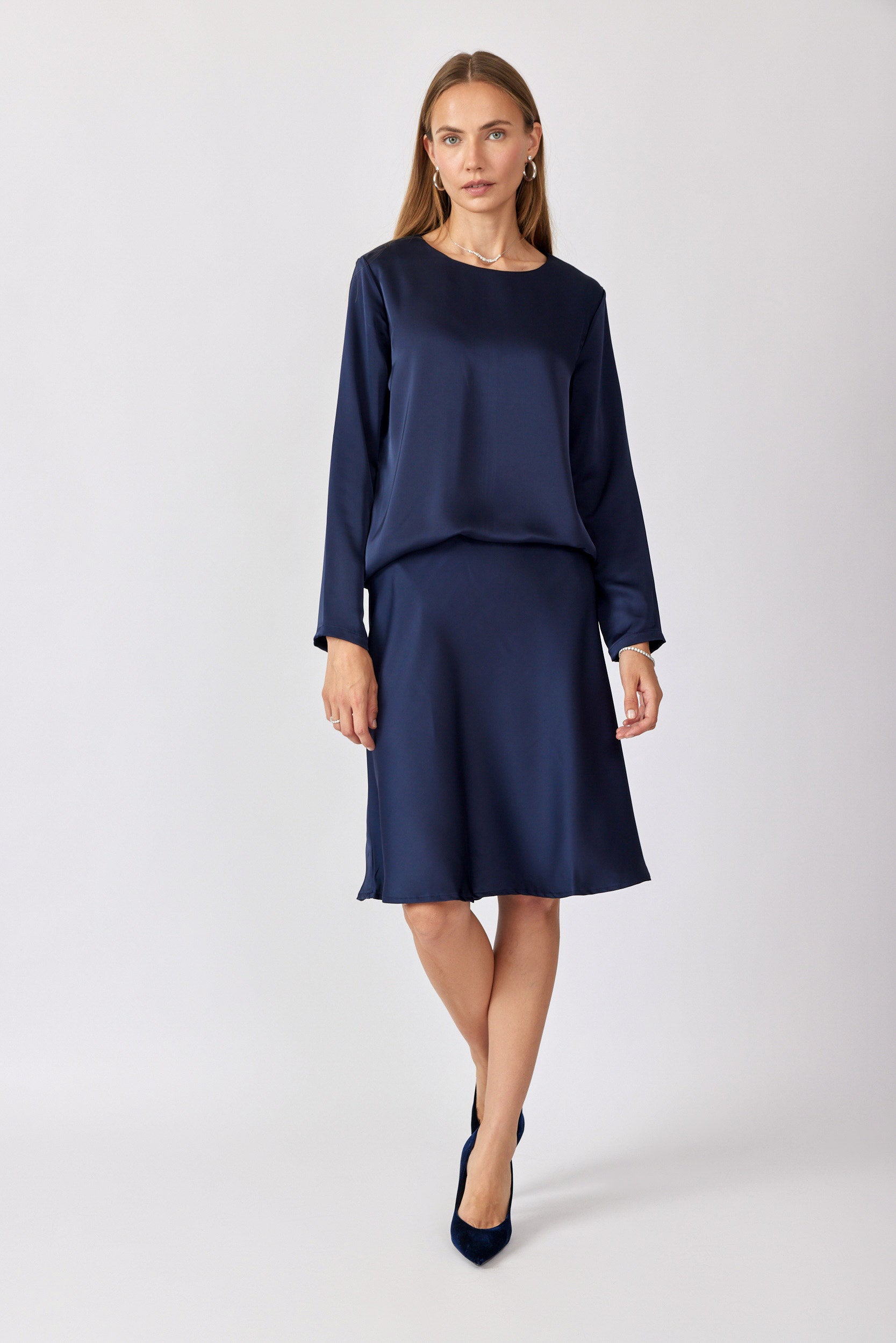 חצאית סאטן קצרה Dark Shades