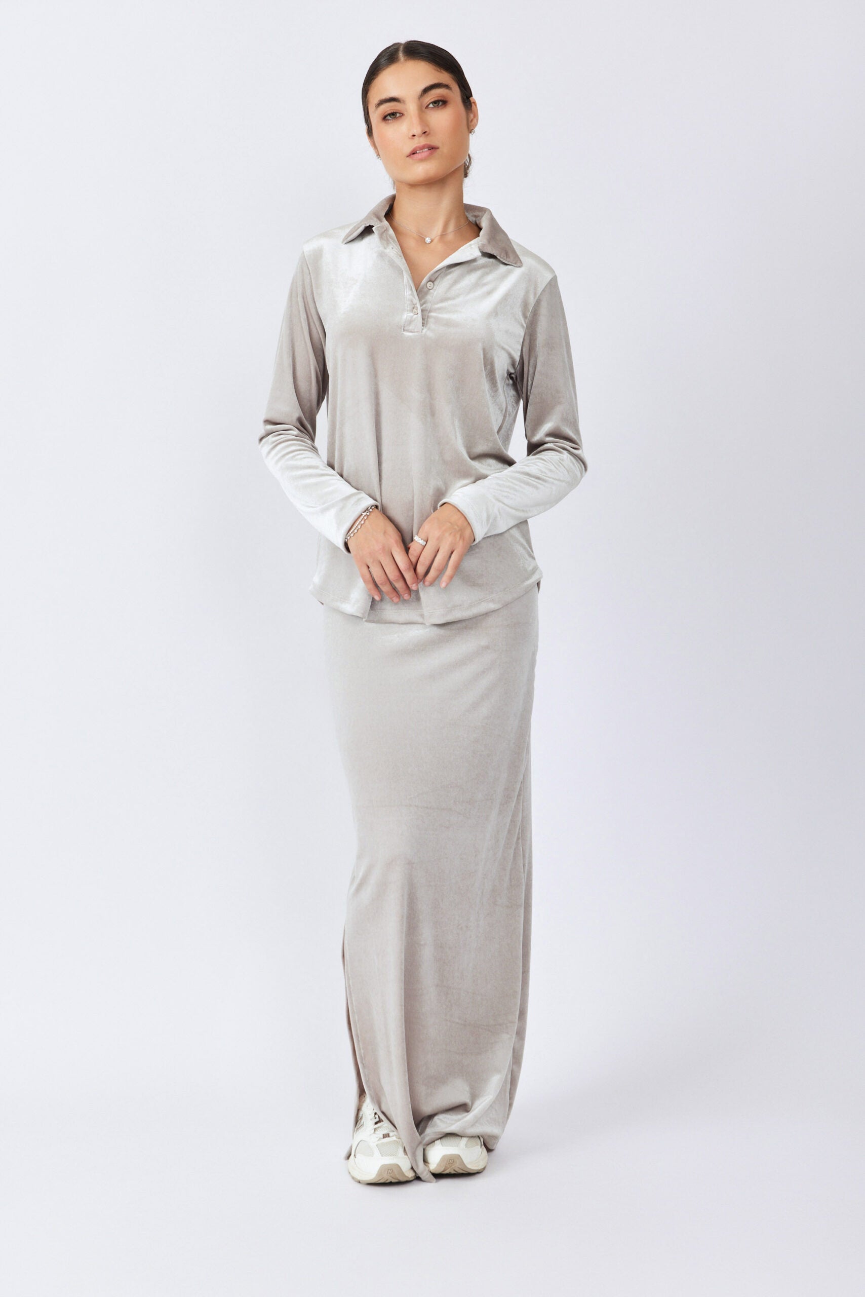 חצאית קטיפה מקסי + שסע