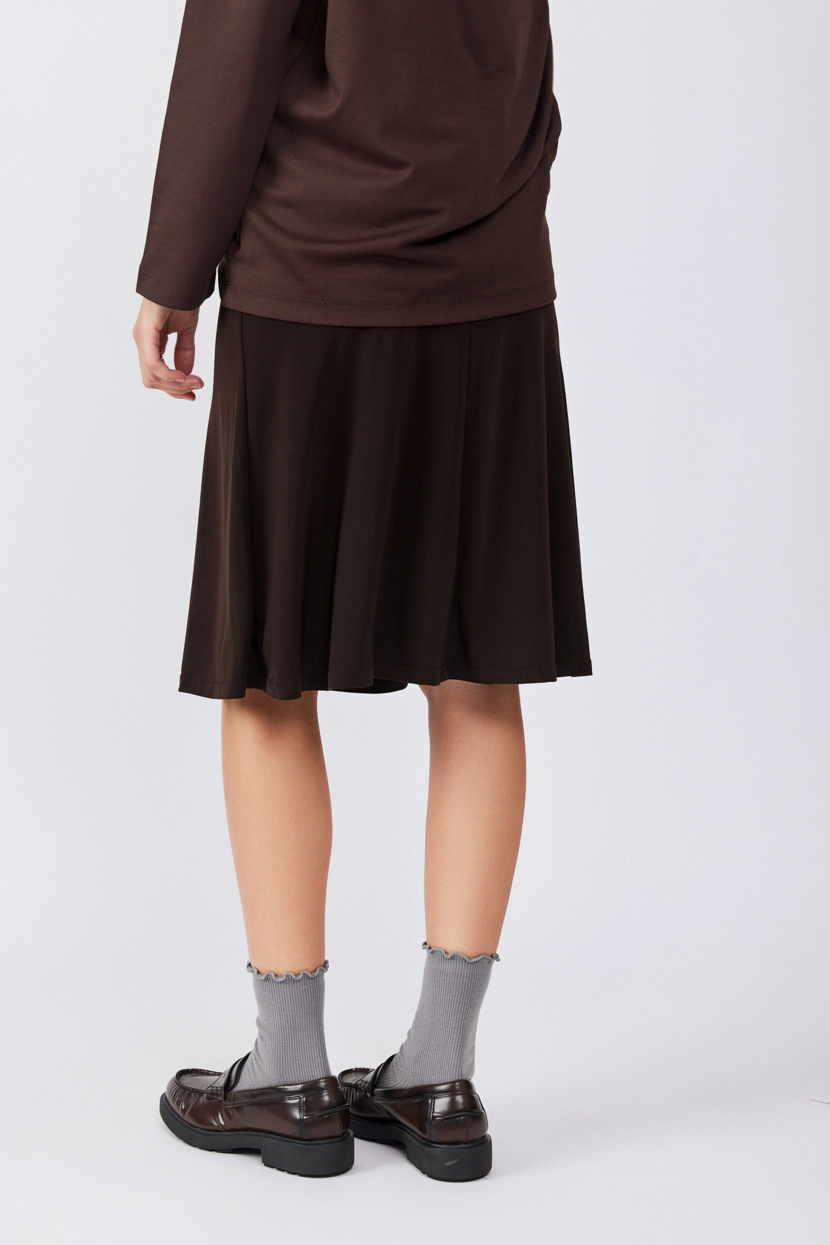 חצאית נאון קצרה גזרת A