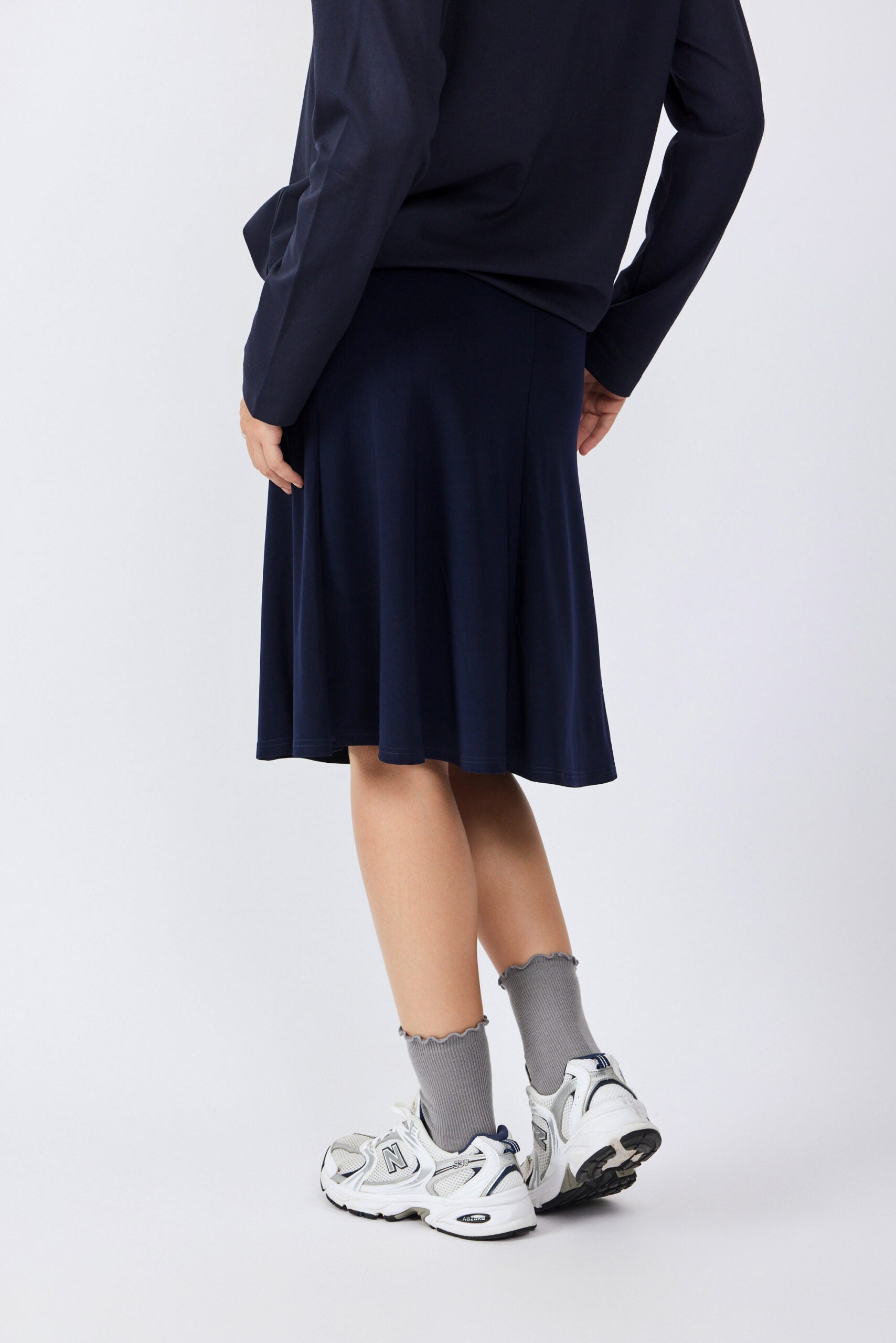 חצאית נאון קצרה גזרת A