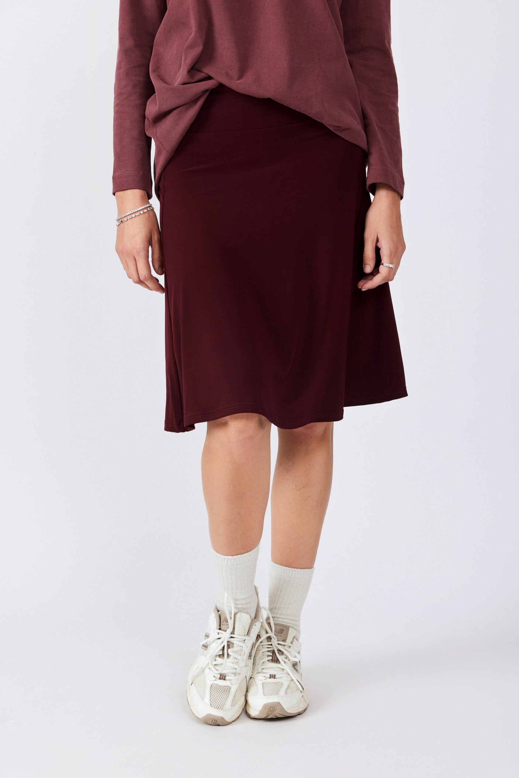 חצאית נאון קצרה גזרת A