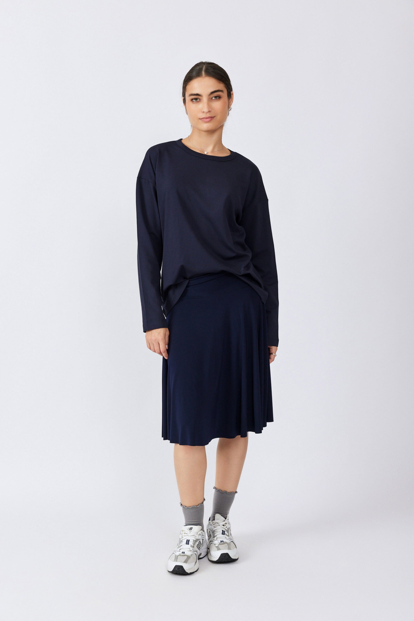 חצאית נאון קצרה גזרת קלוש