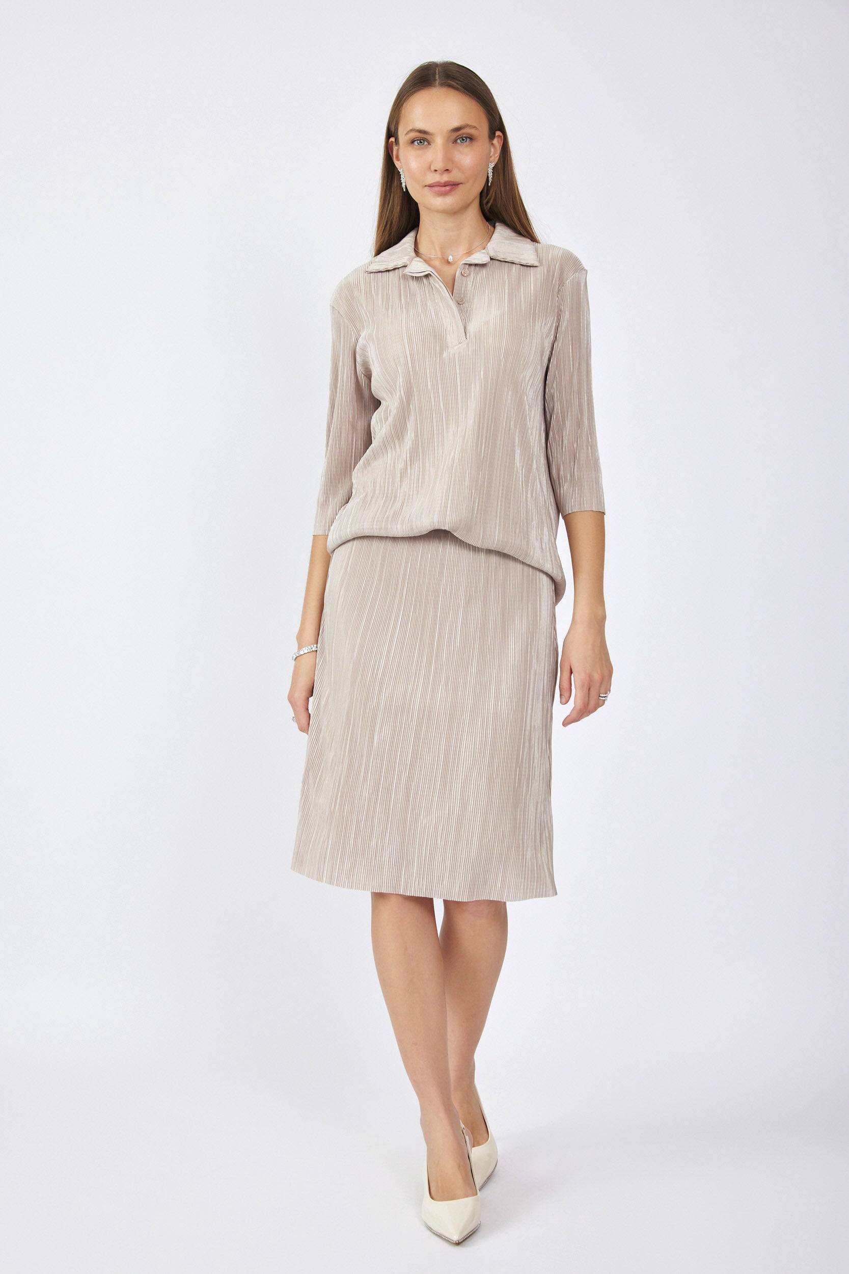 חצאית פליסה קצרה