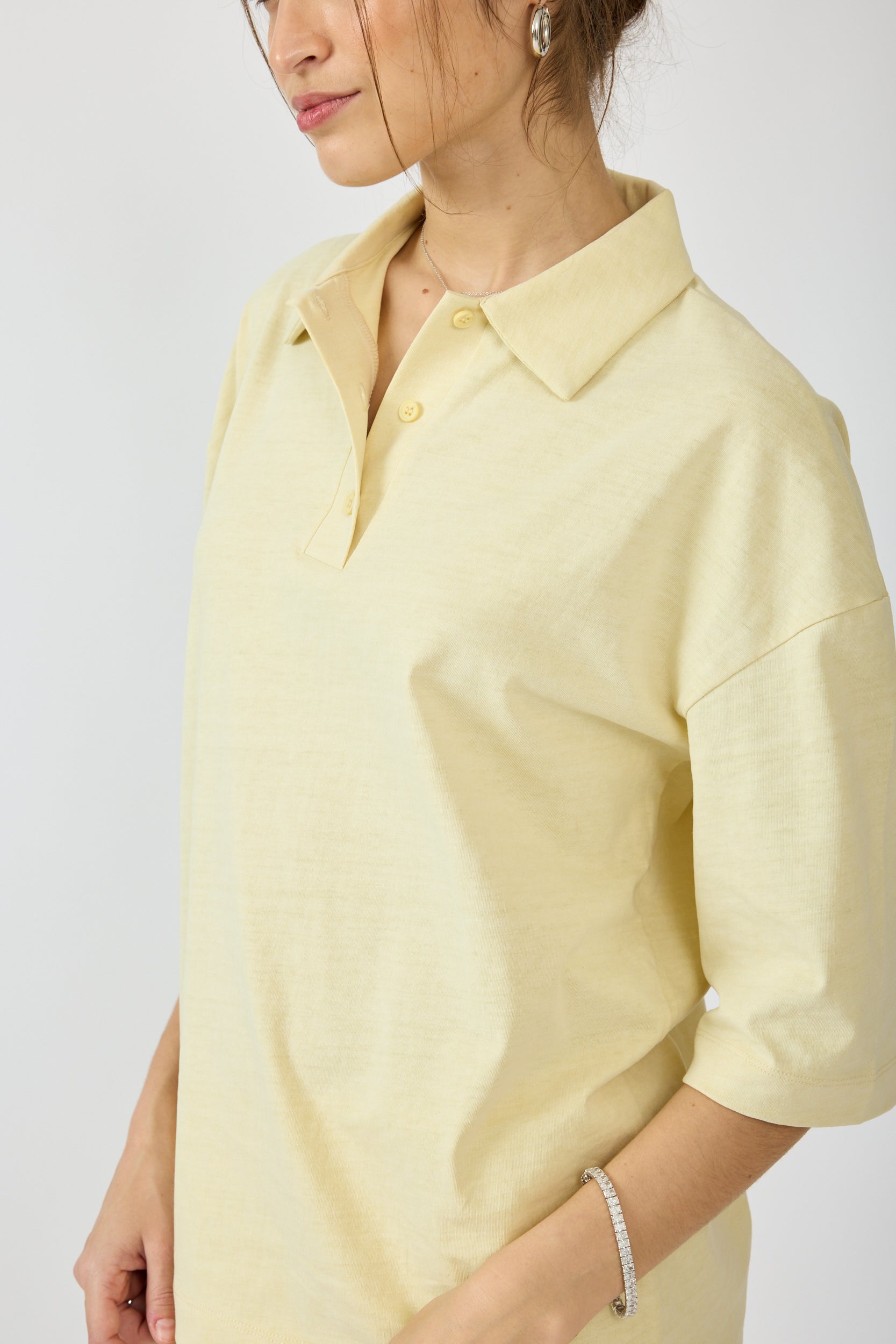 חולצת פולו פיגמנט שרוול 3/4