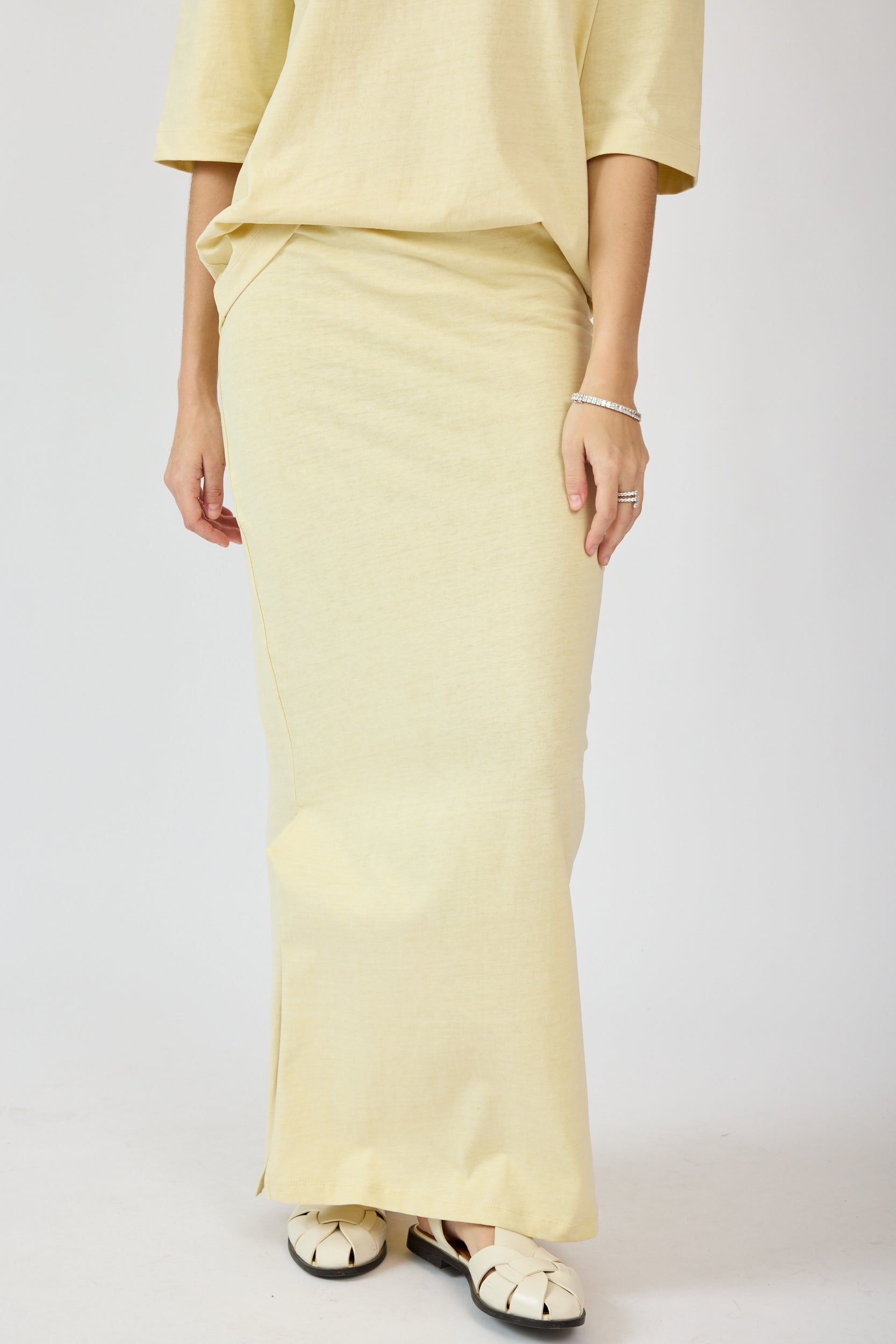 חצאית פיגמנט מקסי + שסע