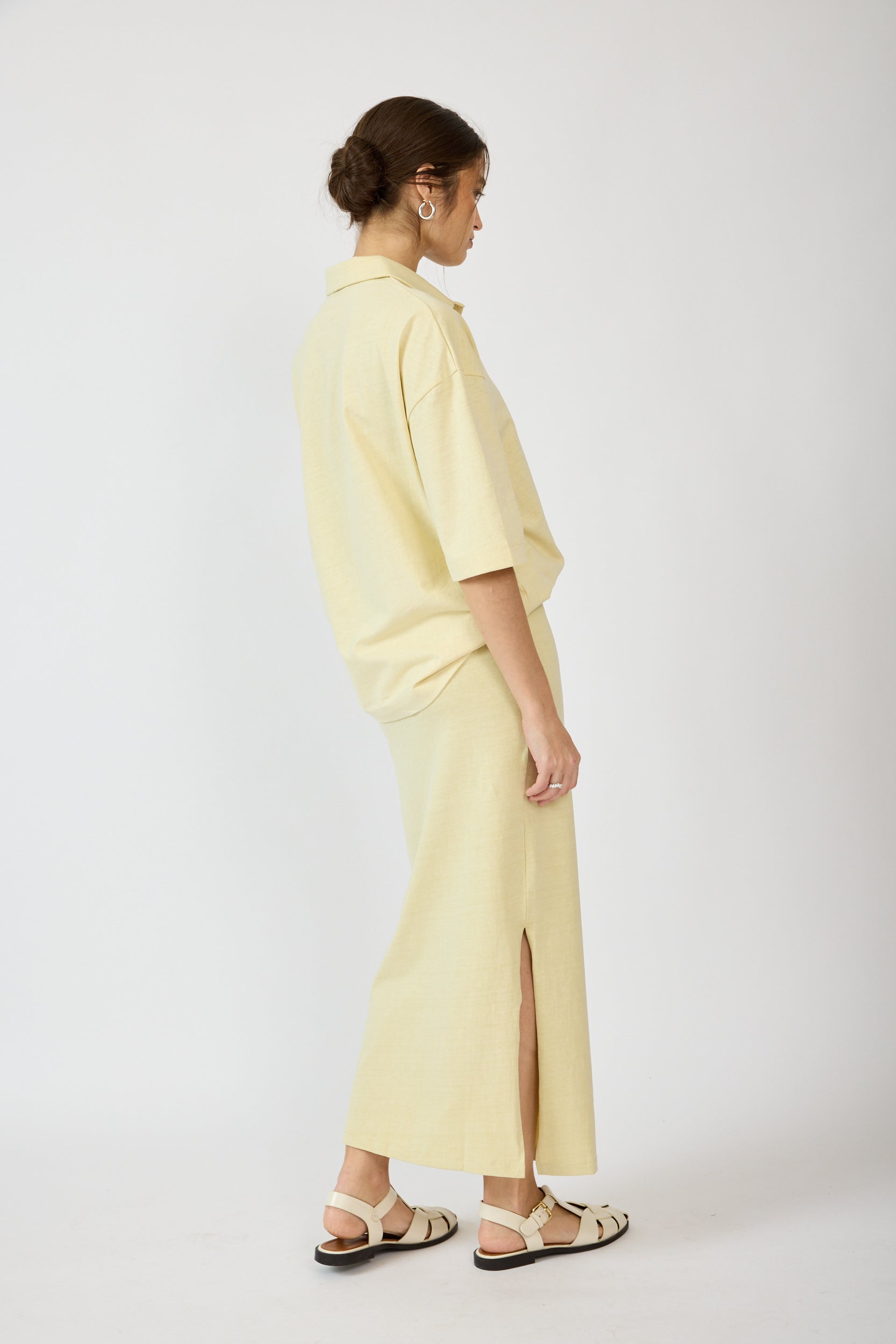 חצאית פיגמנט 3/4 + שסע