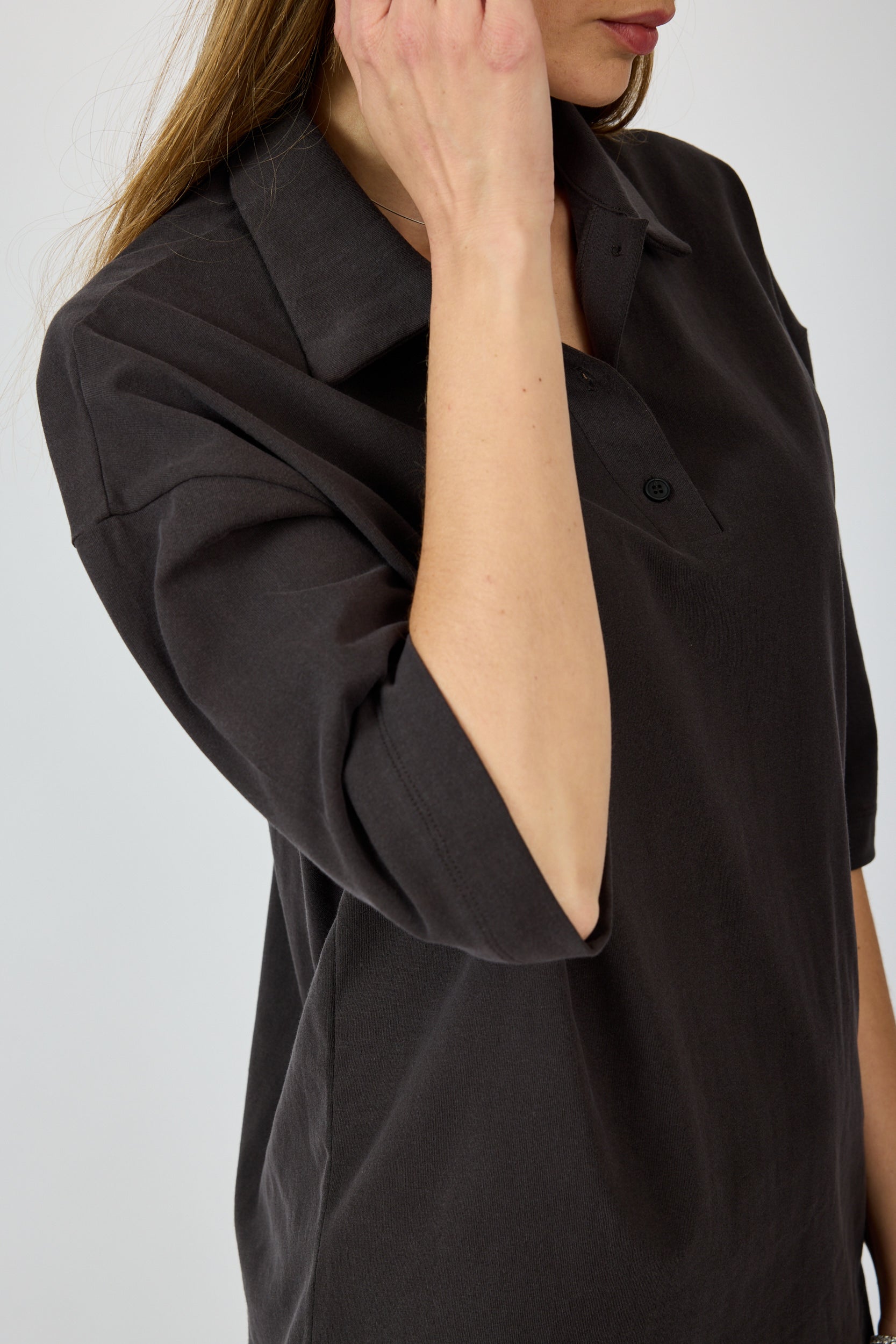 חולצת פולו פיגמנט שרוול 3/4