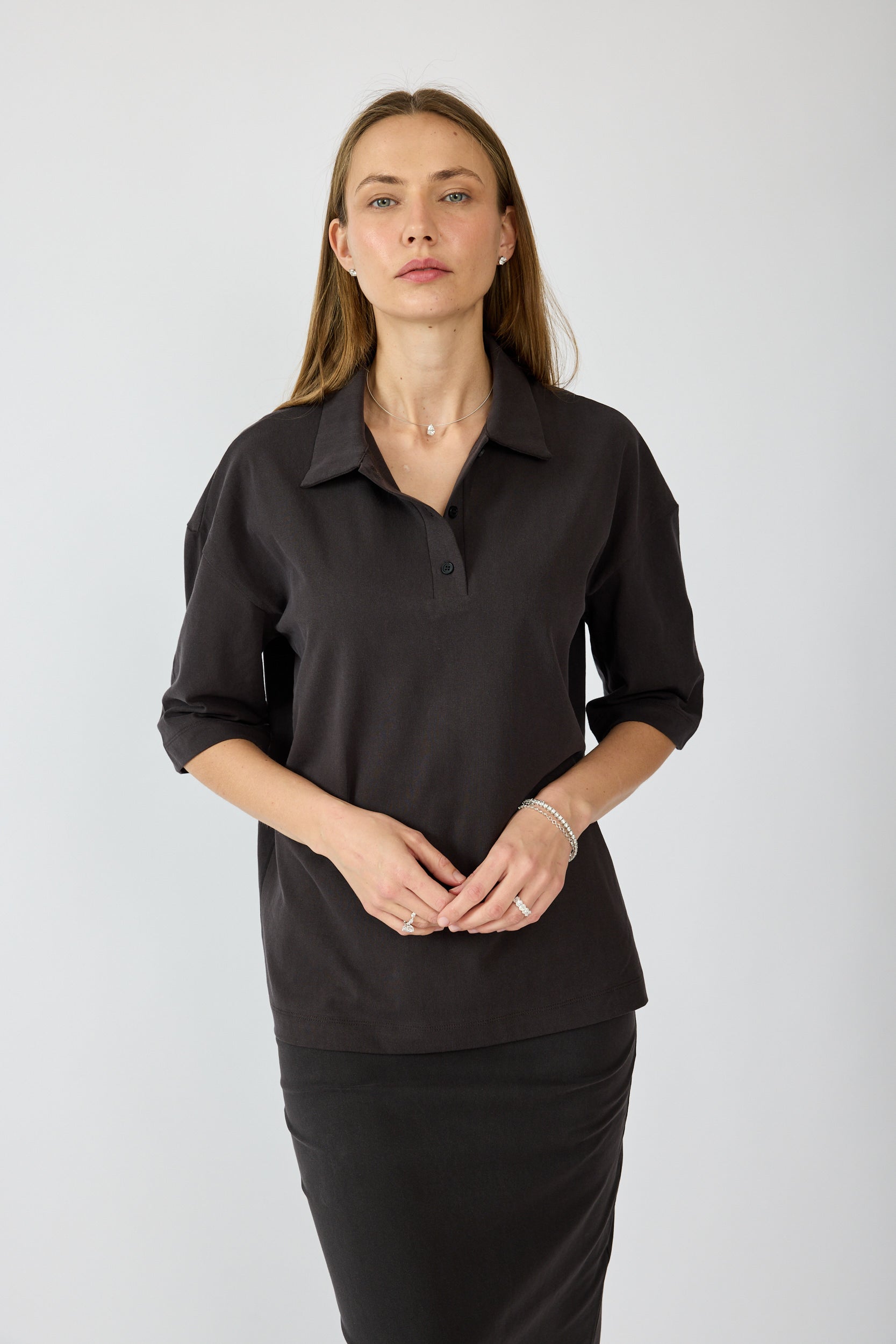 חולצת פולו פיגמנט שרוול 3/4