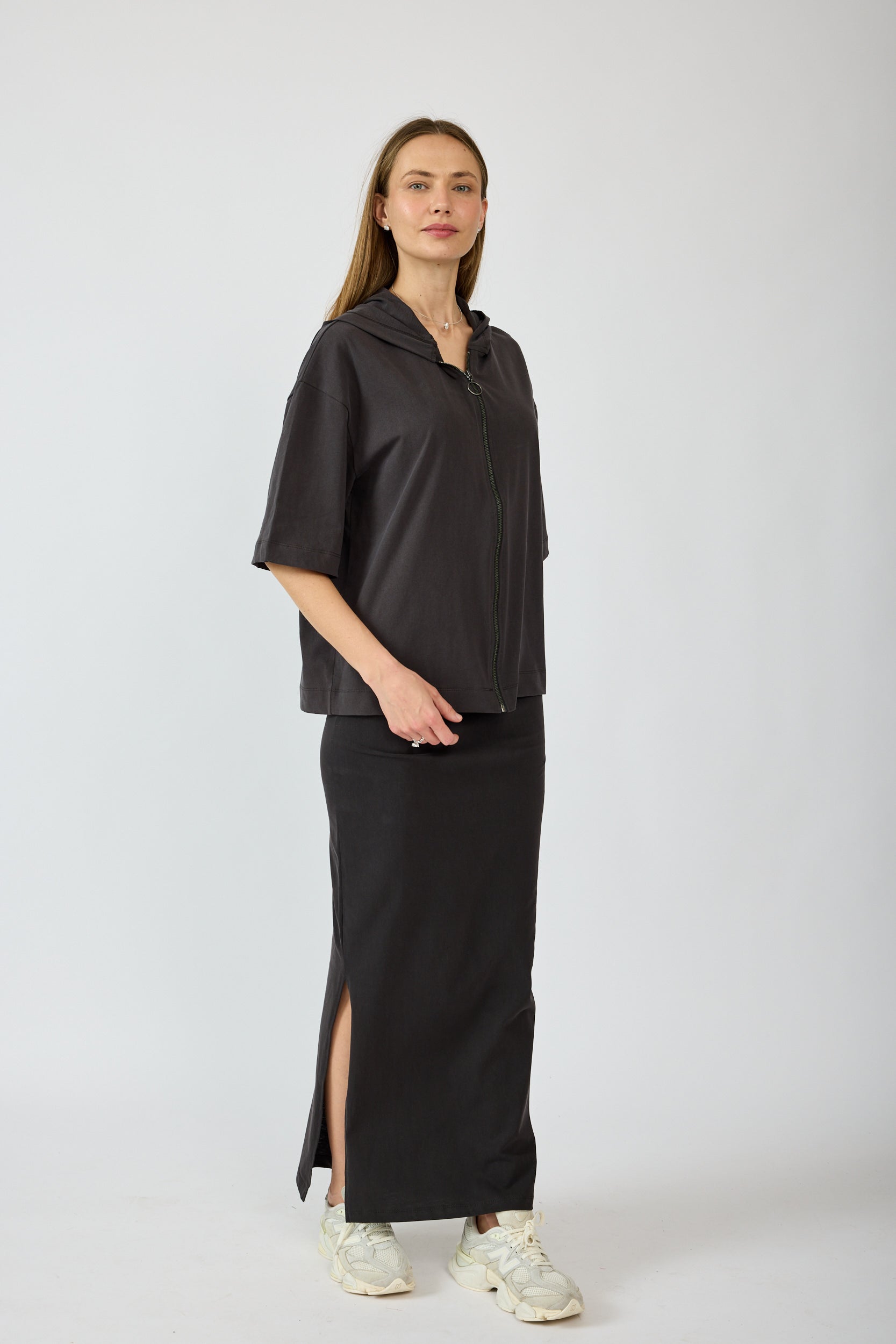 חולצת קפוצ'ון פיגמנט שרוול 3/4