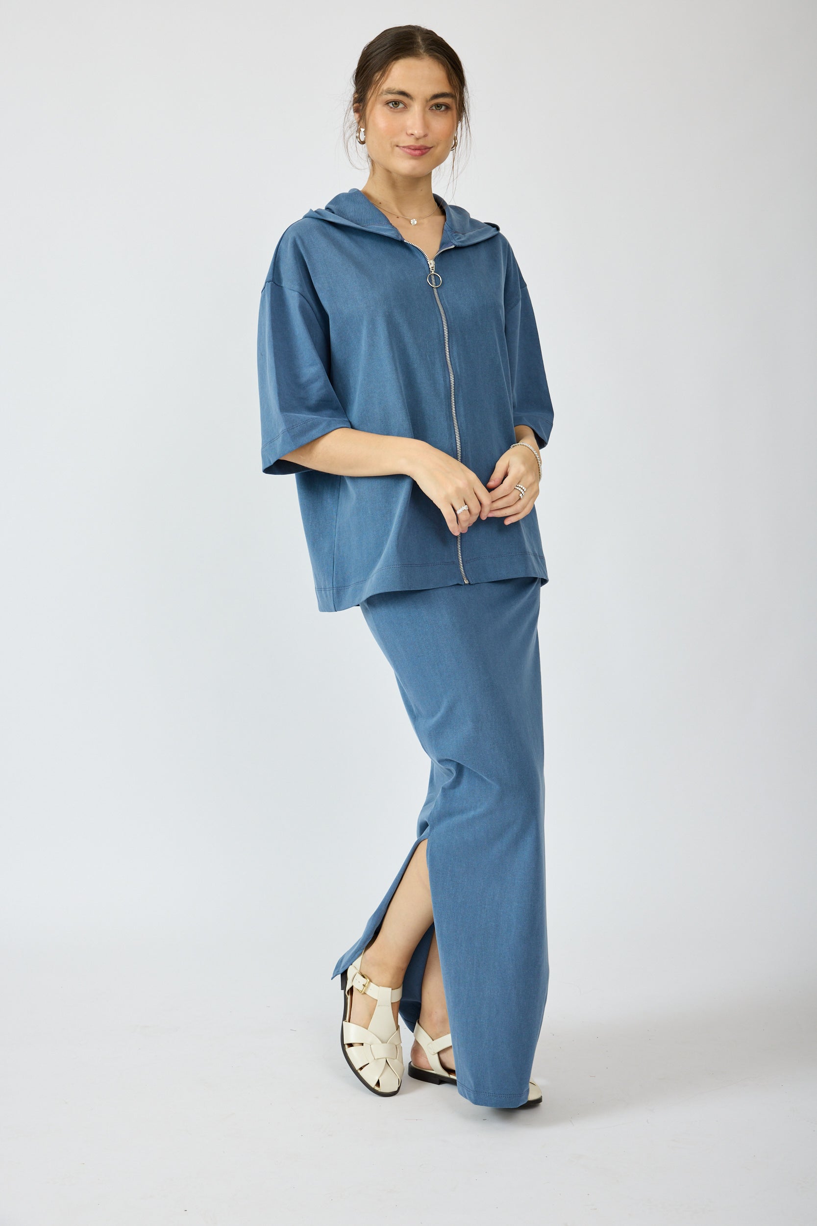 חולצת קפוצ'ון פיגמנט שרוול 3/4