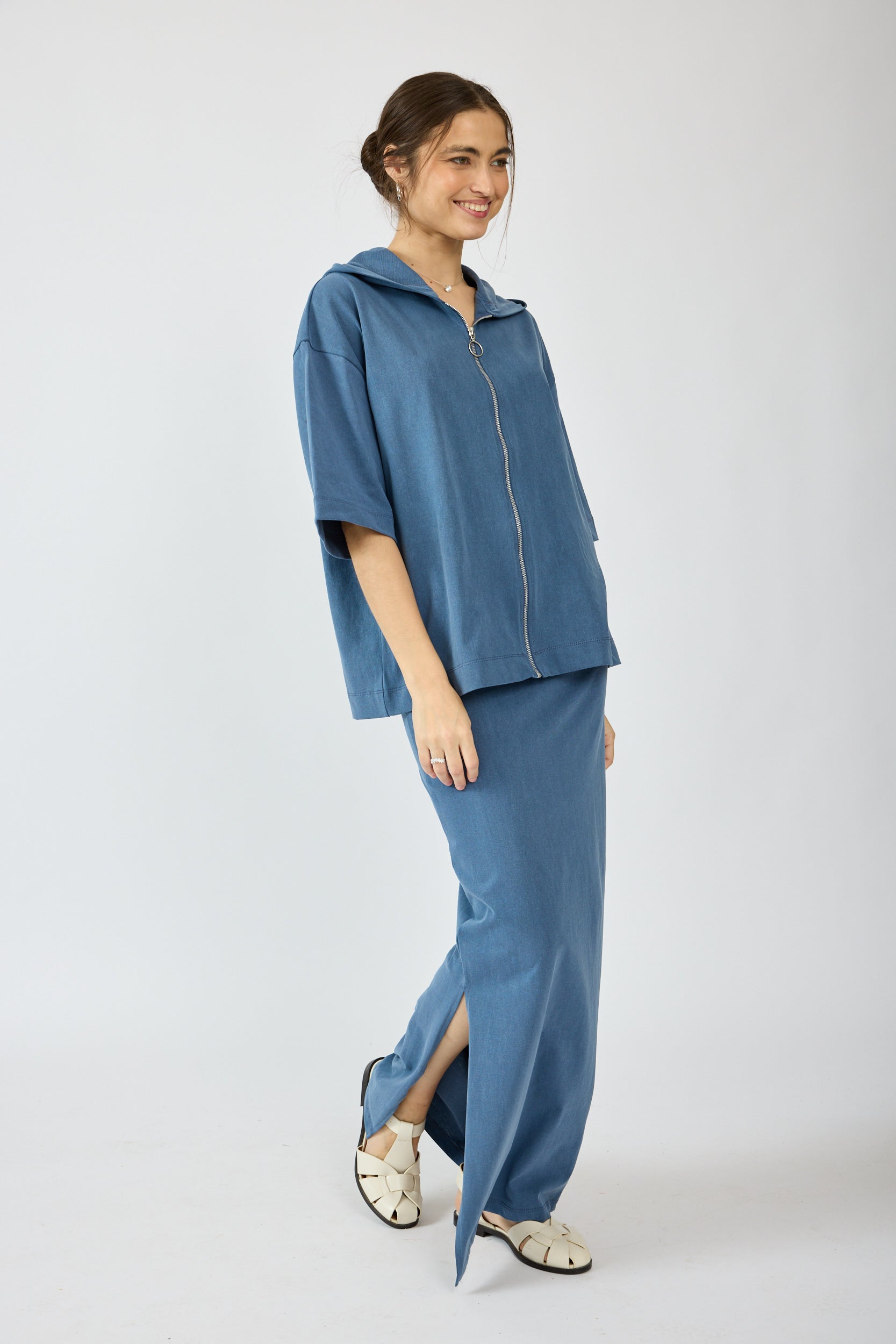 חולצת קפוצ'ון פיגמנט שרוול 3/4