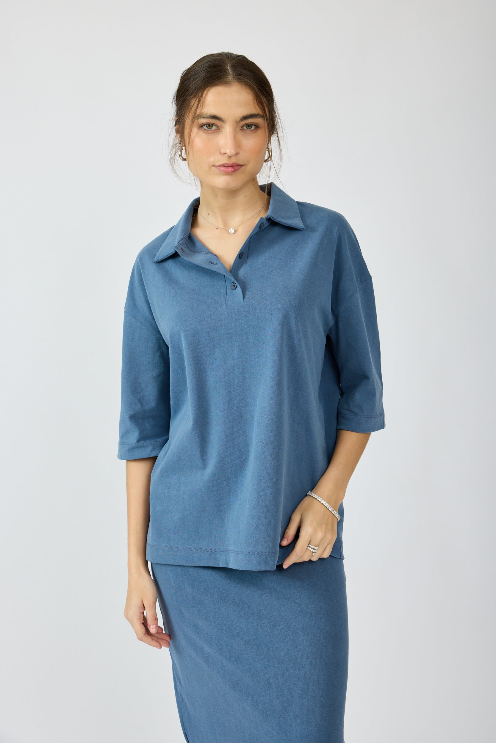 חולצת פולו פיגמנט שרוול 3/4