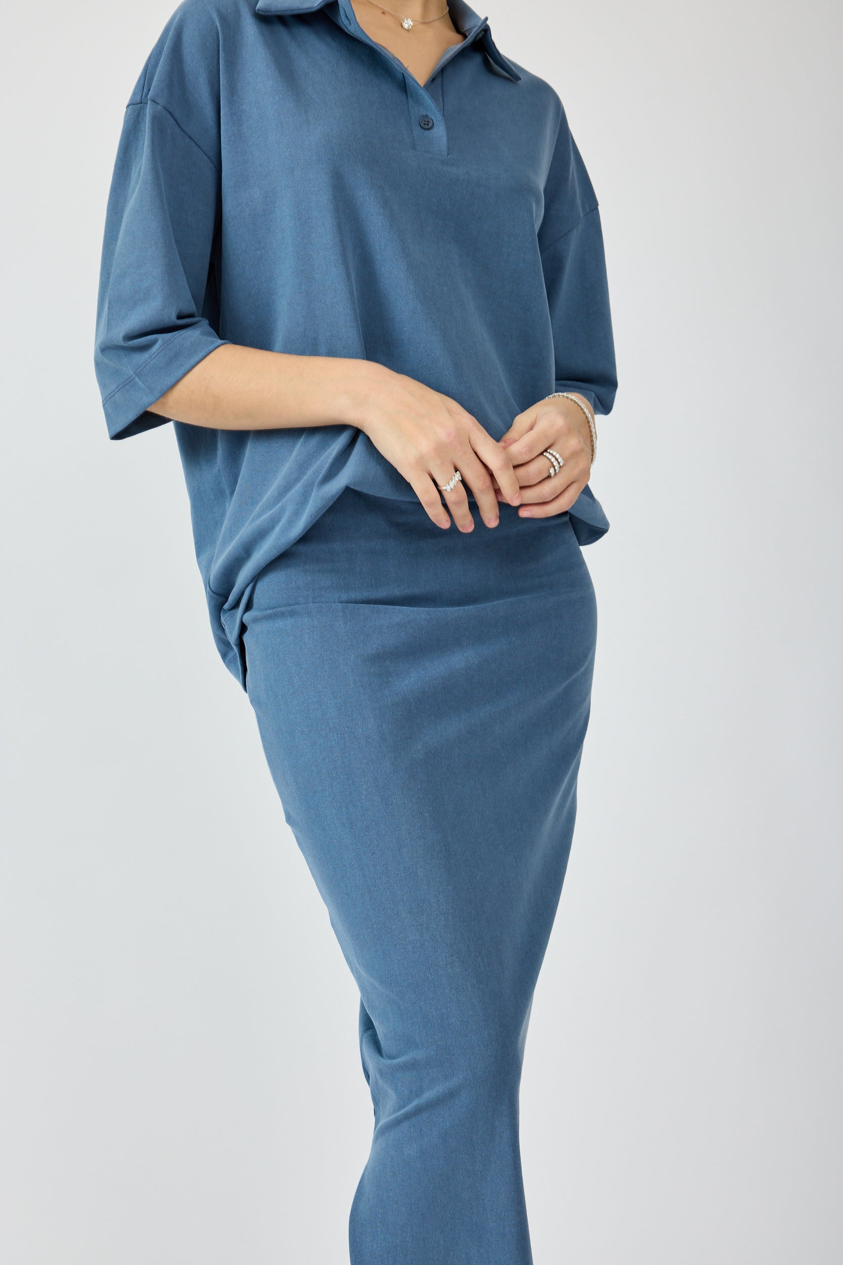 חצאית פיגמנט מקסי + שסע