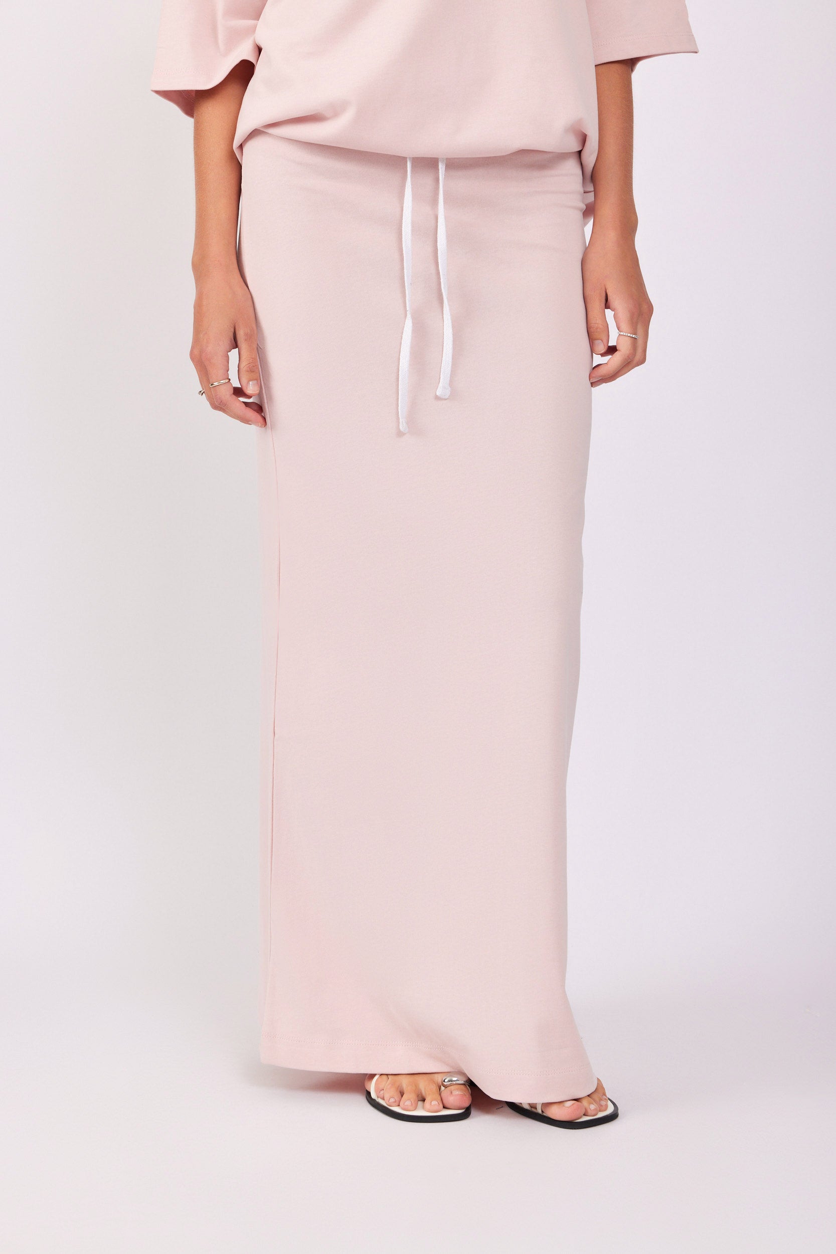 חצאית רוגבי מקסי שרוך לבן