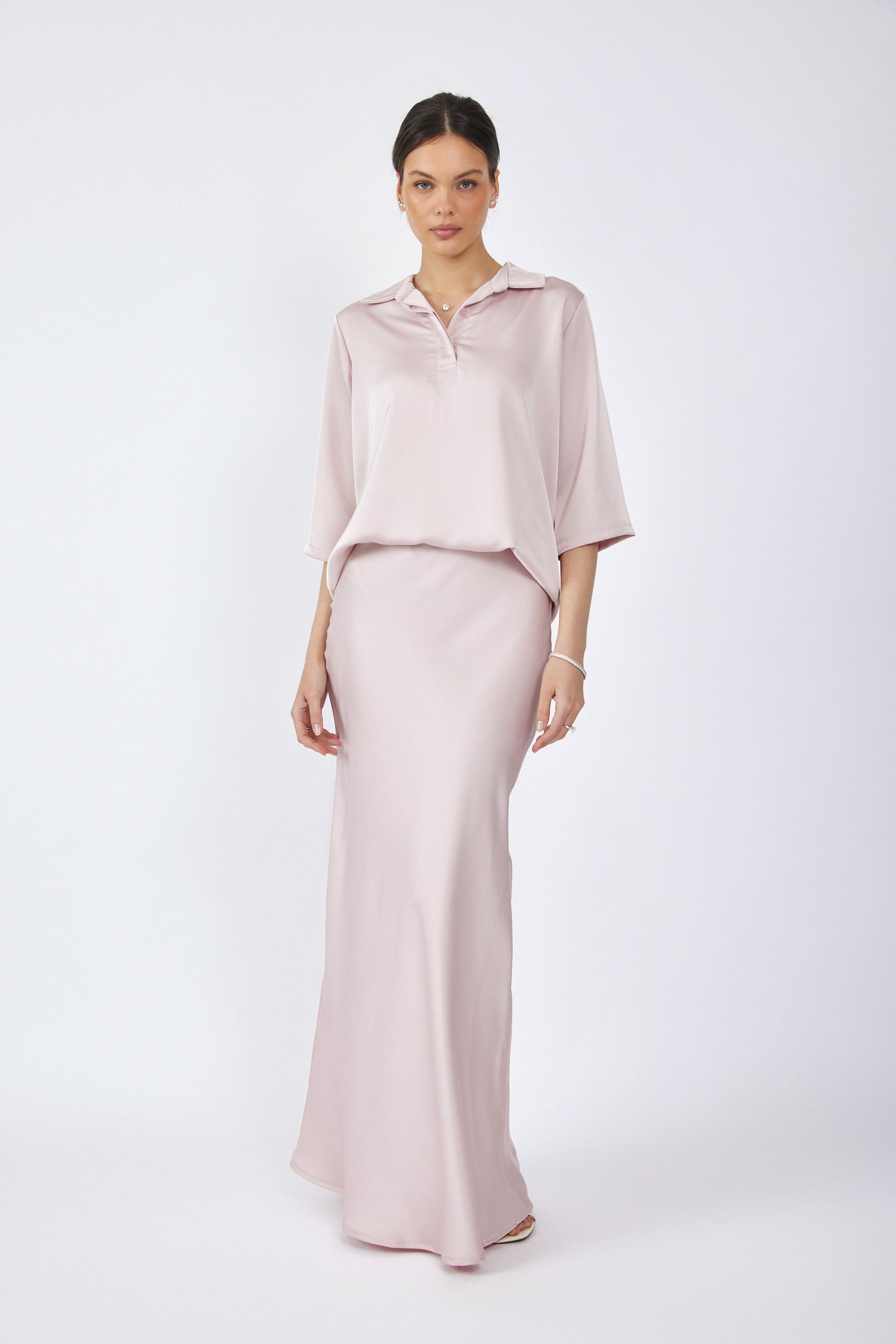 חולצת פולו סאטן שרוול 3/4