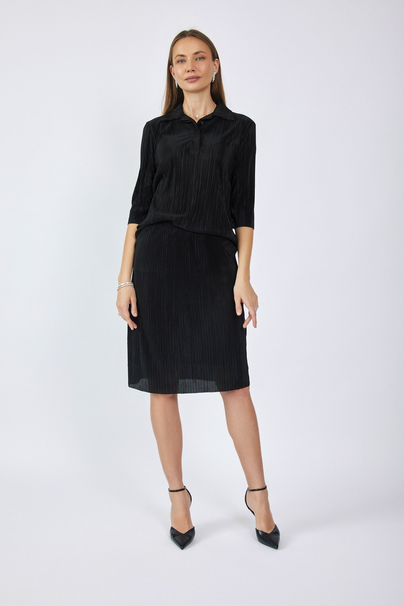 חצאית פליסה קצרה