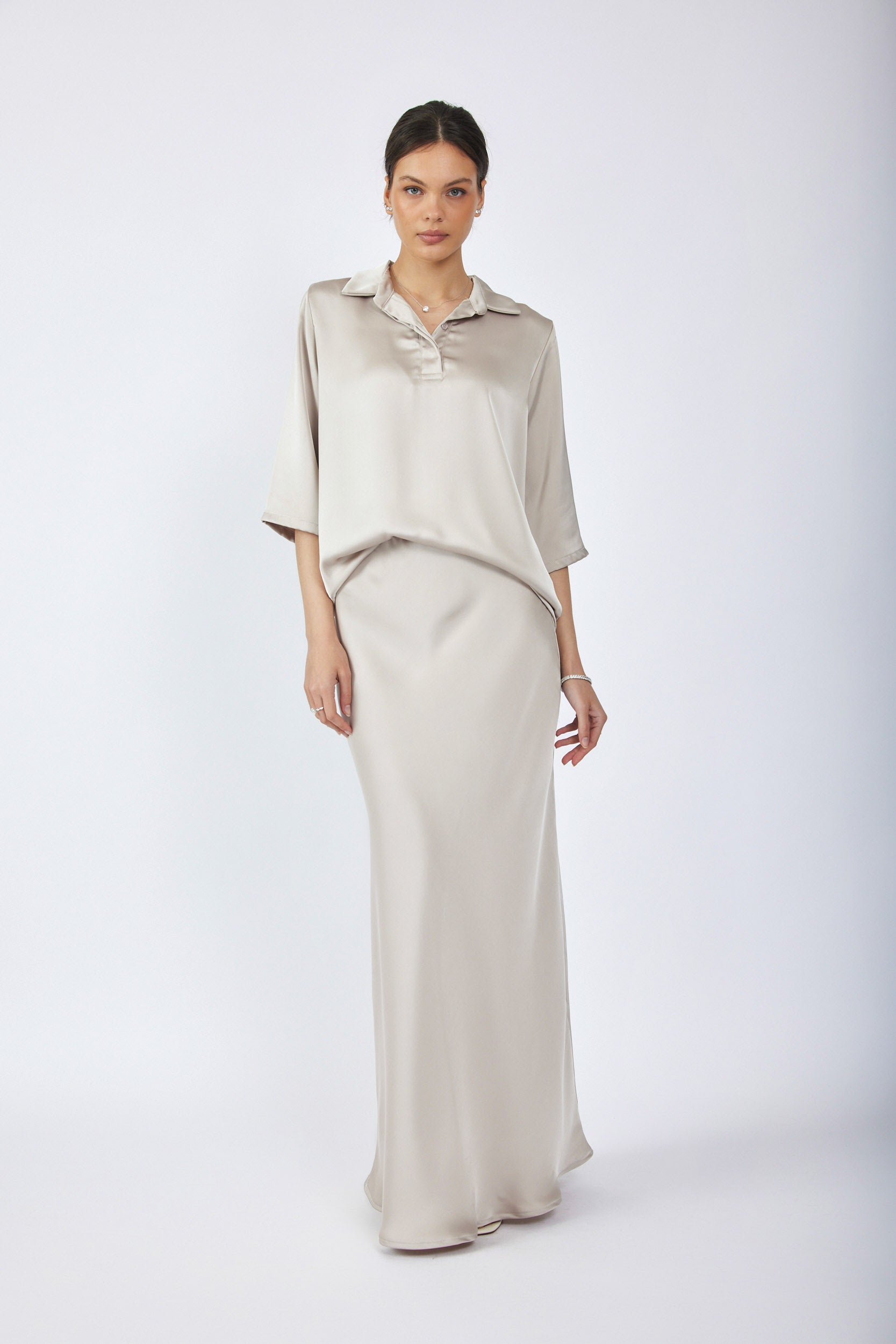 חצאית סאטן מקסי