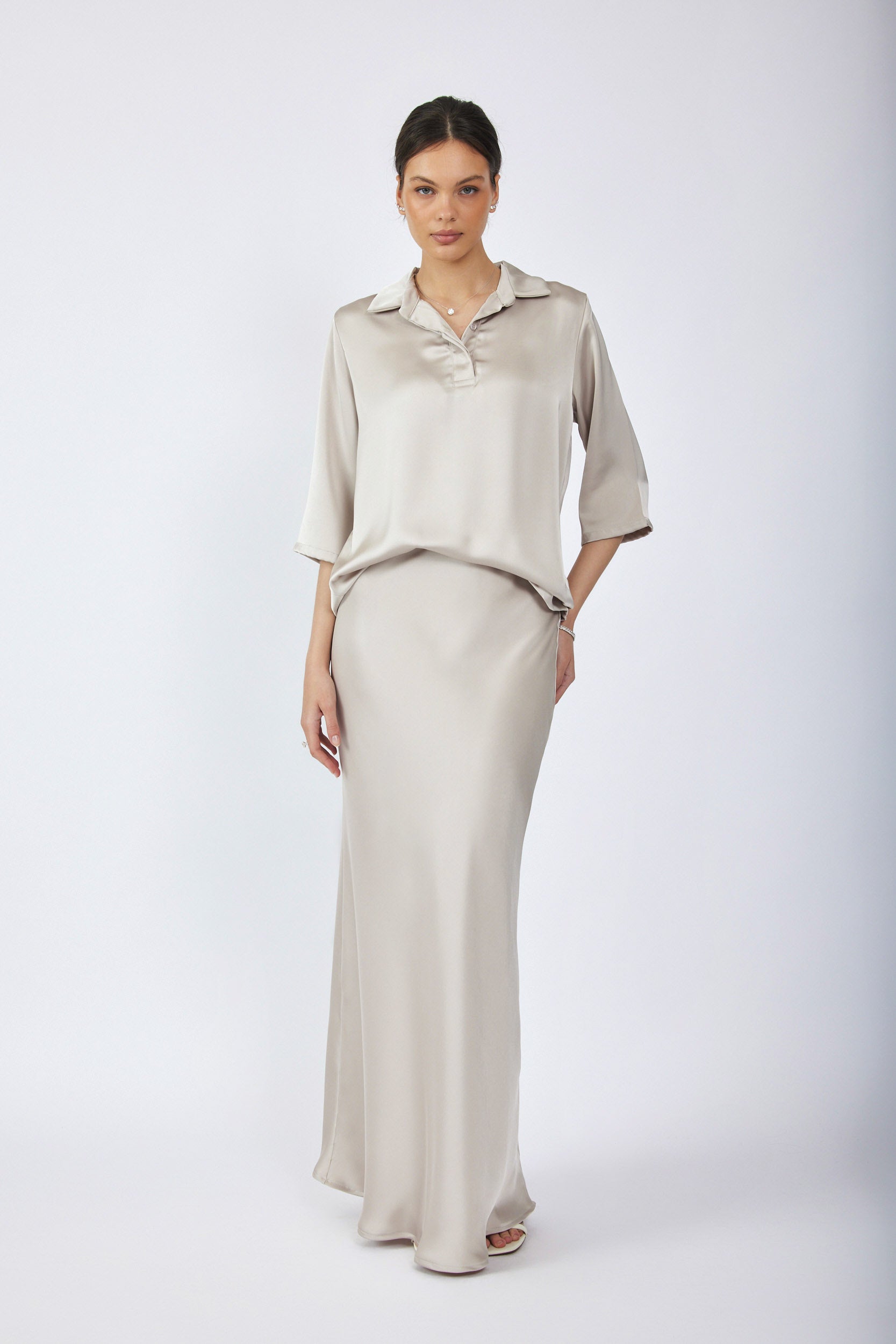 חולצת פולו סאטן שרוול 3/4