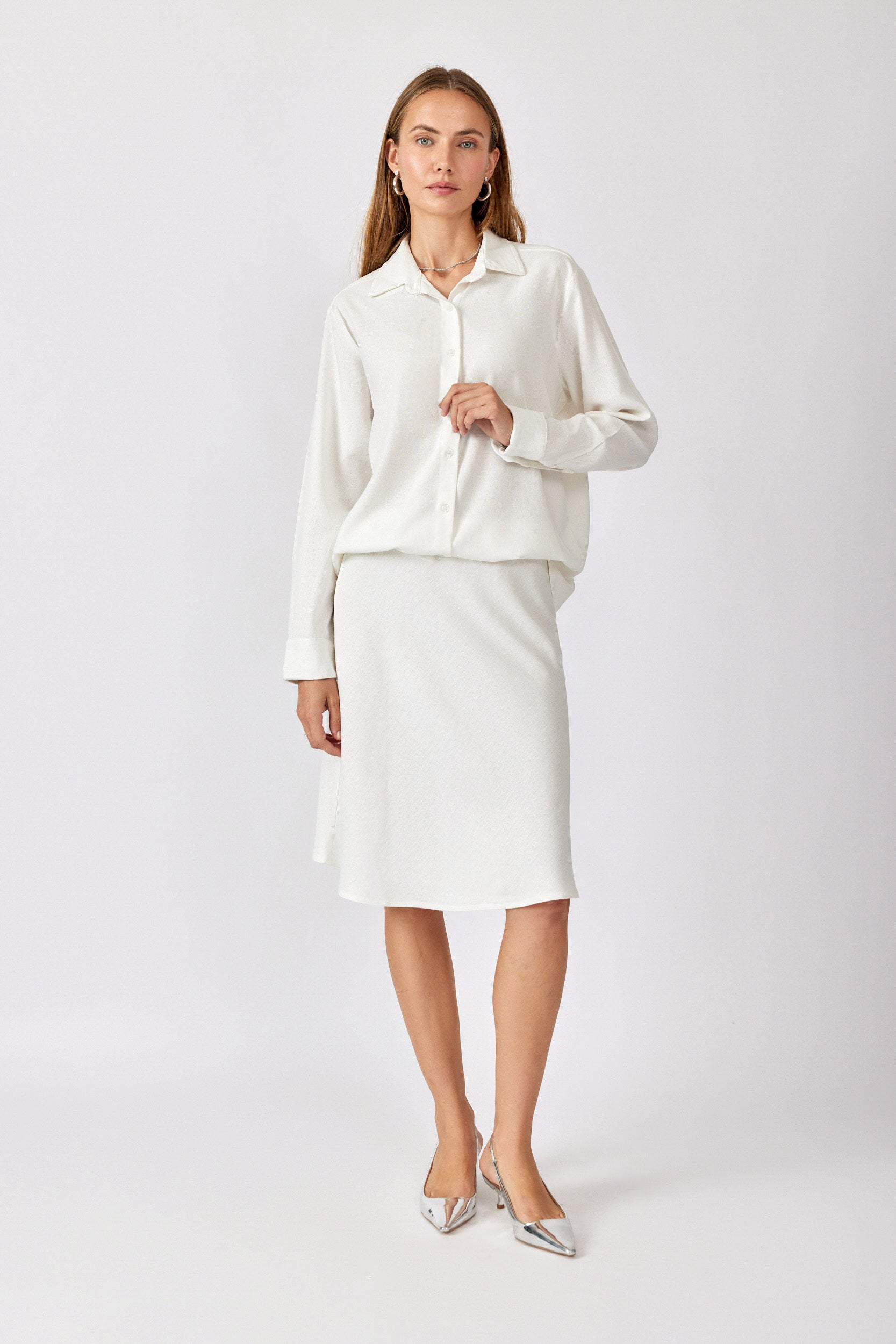 חולצת פשתן כפתורים