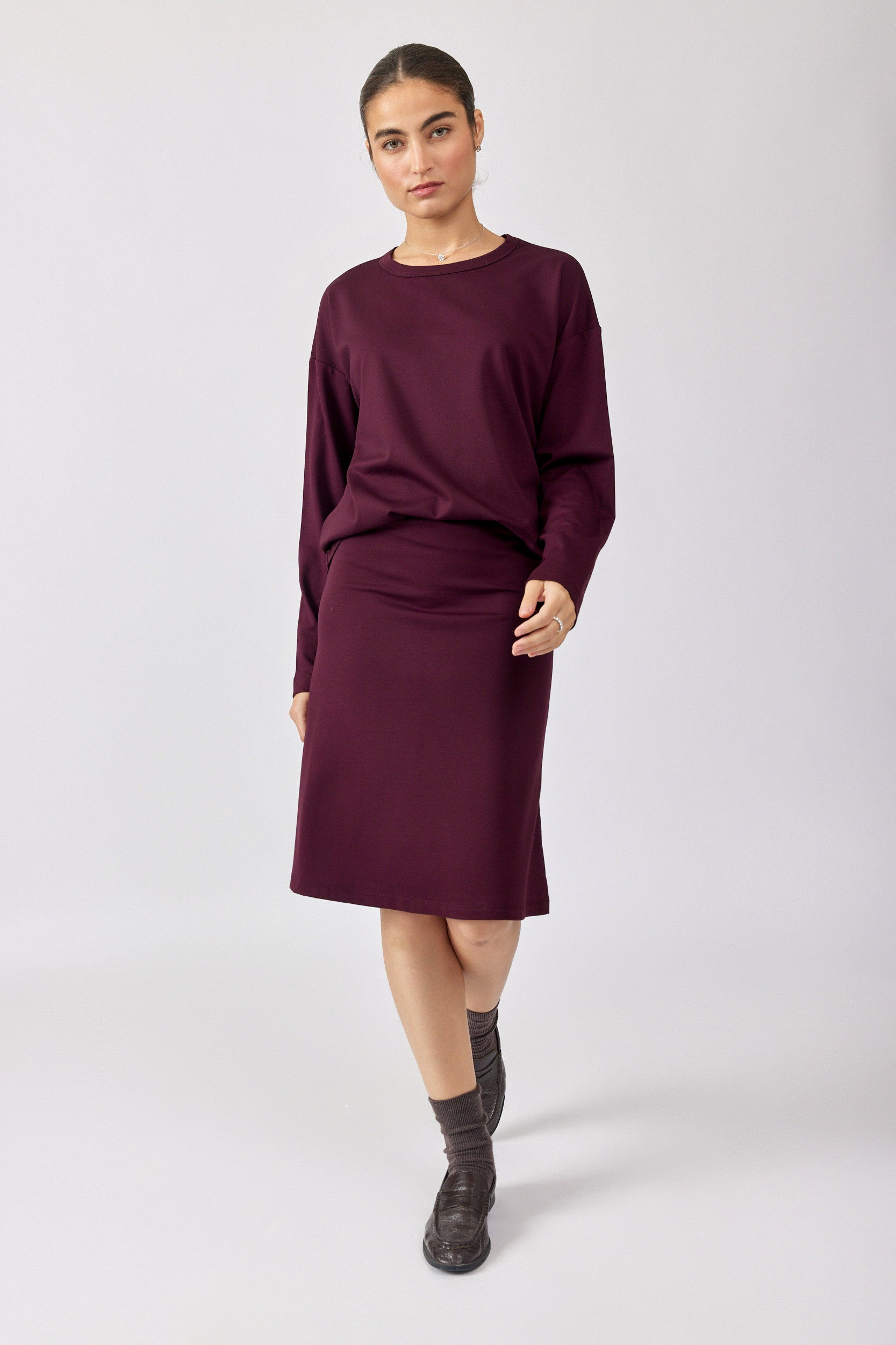 חצאית ג'רסי קצרה