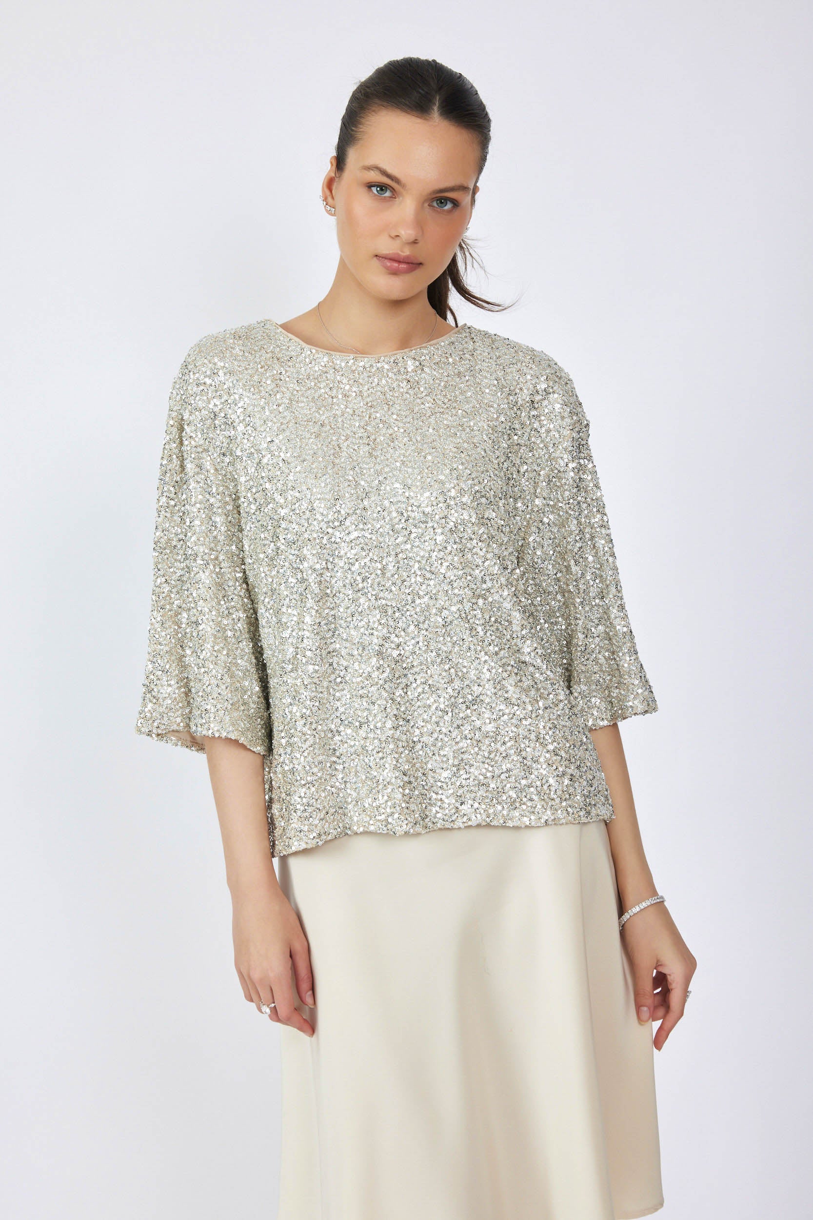 חולצת פייטים