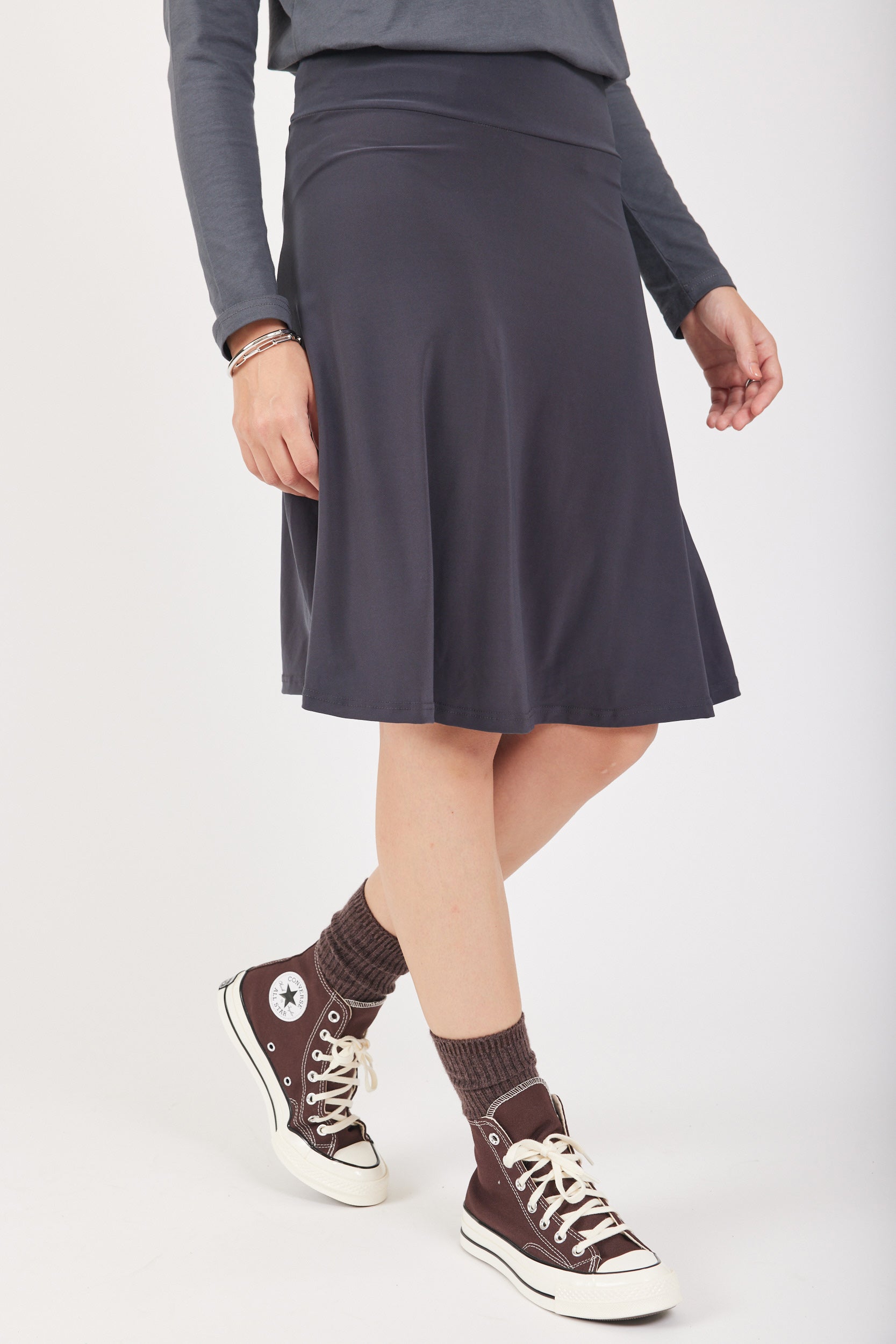 חצאית נאון קצרה גזרת A