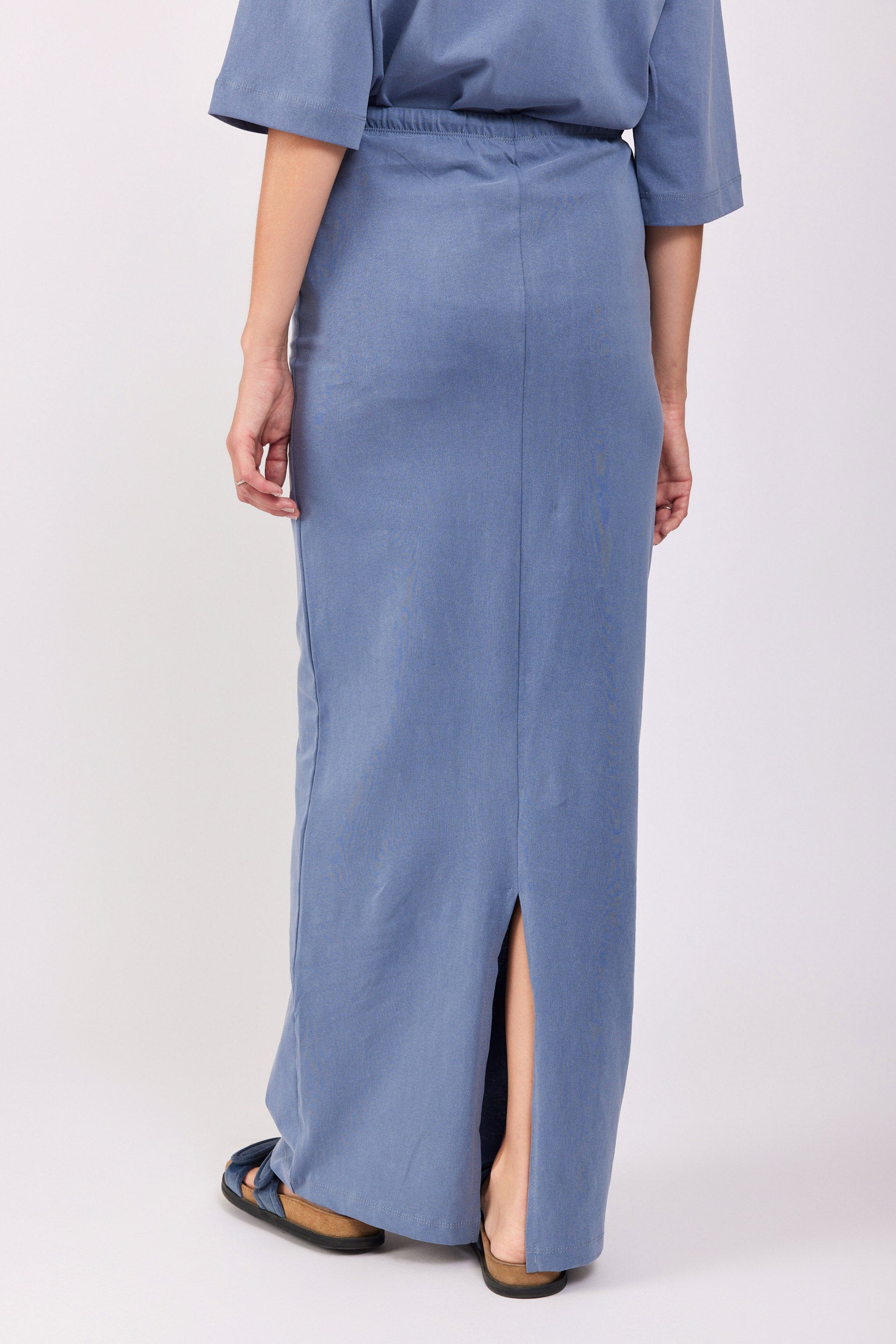 חצאית פיגמנט מקסי