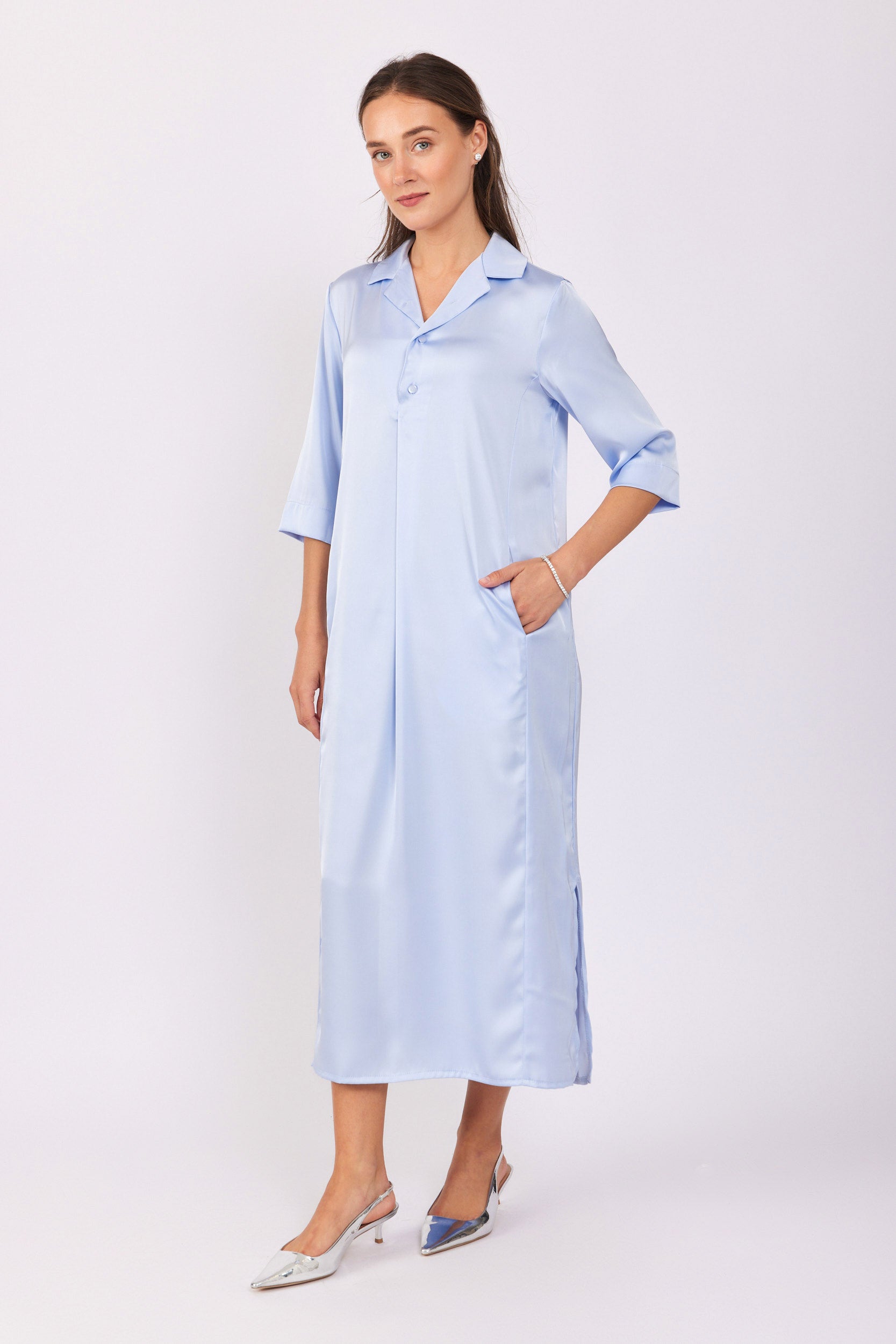 שמלת פולו סאטן מידי