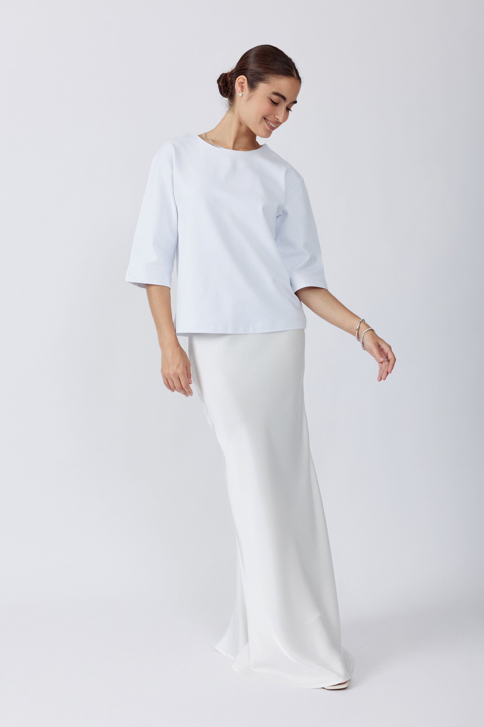 חצאית סאטן מקסי + שסע