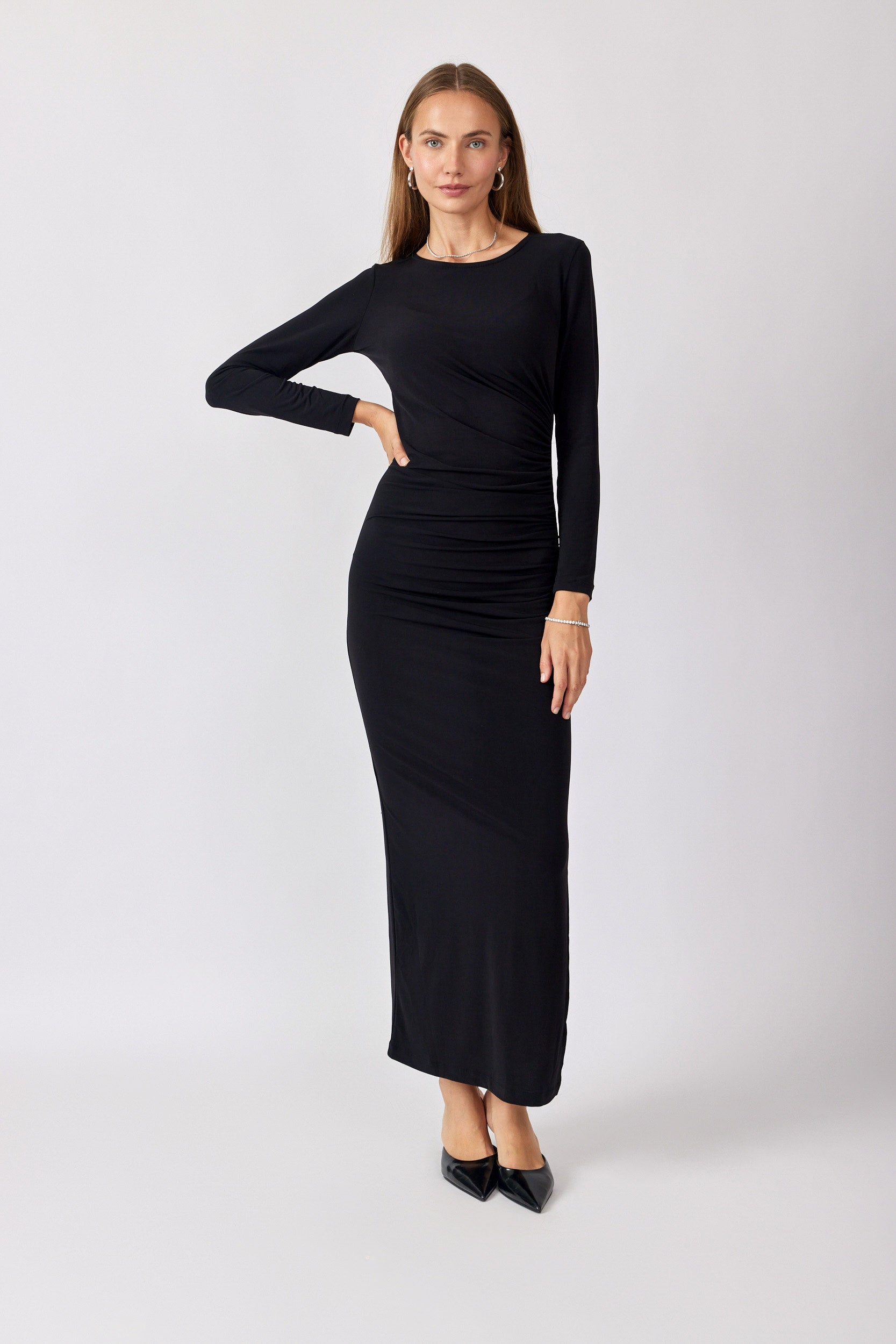 שמלת ניקי כיווצים