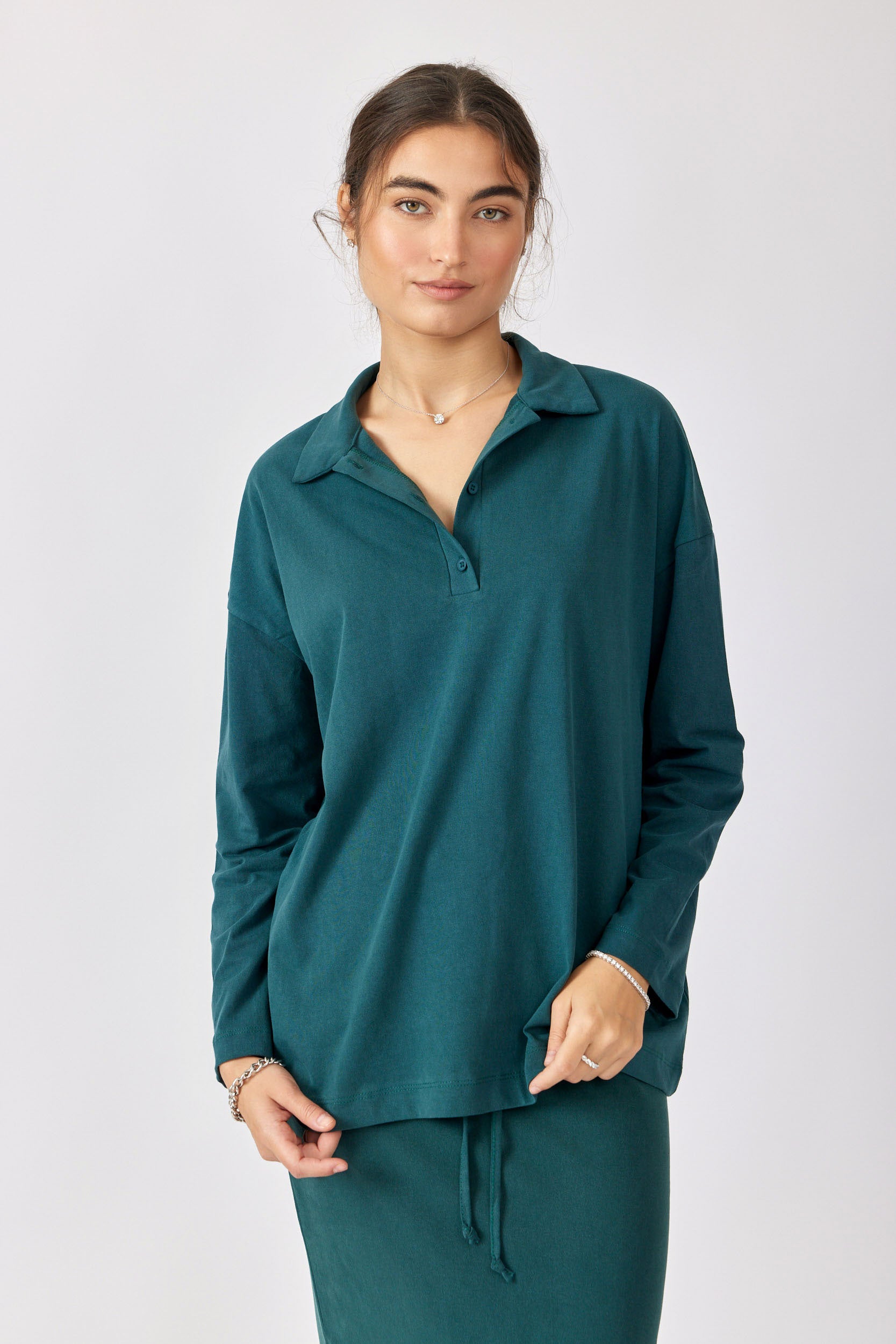 חולצת פולו פיגמנט שרוול ארוך